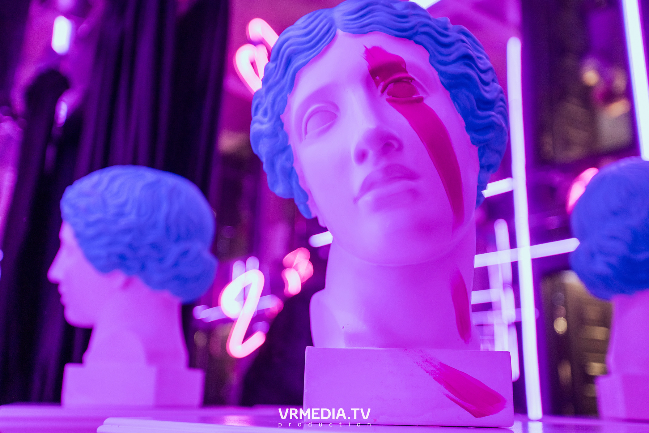 Довольно старый Новый год в караоке «Volna»