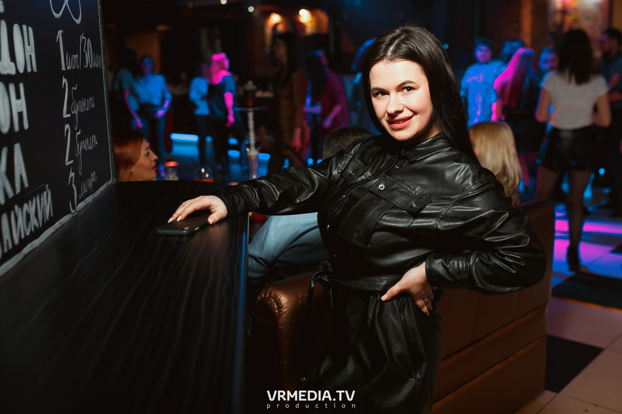 Международный женский день в караоке-баре «Четыре стихии»