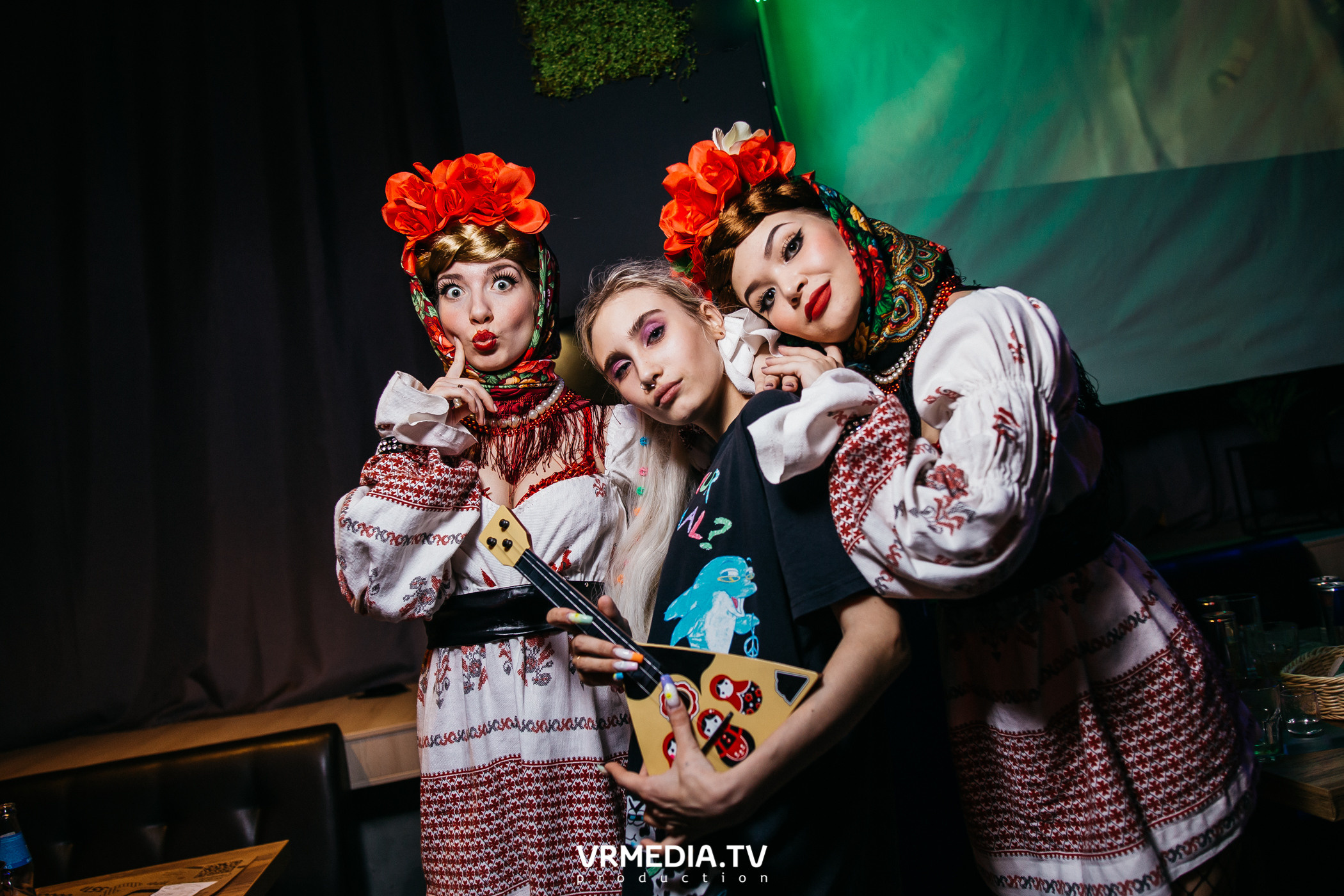 Выходные в баре «DOSKI»