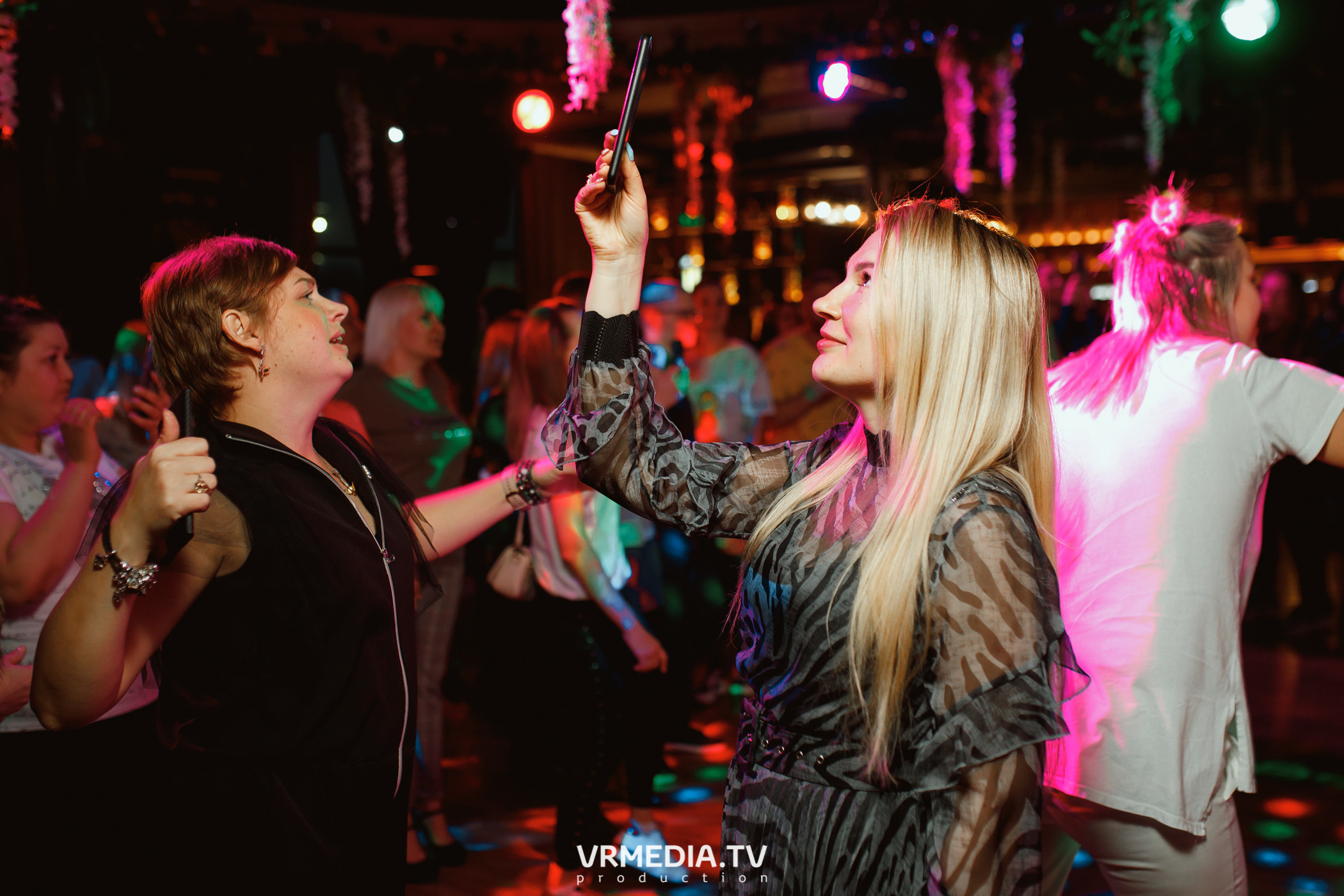 Концерт группы «Отпетые Мошенники» в гриль-баре «Жара»