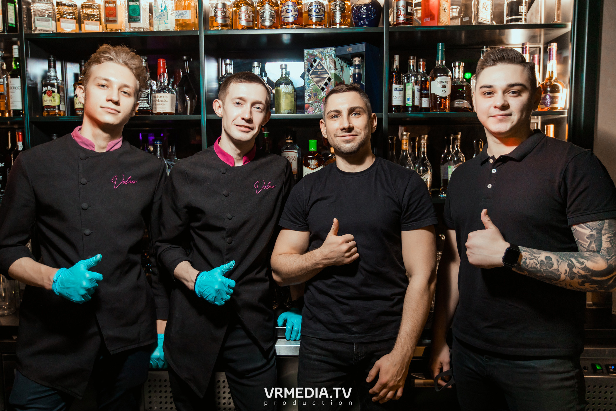 Довольно старый Новый год в караоке «Volna»