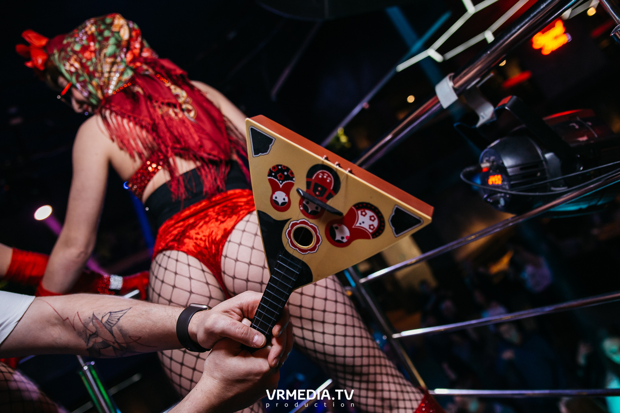 Выходные в баре «DOSKI»