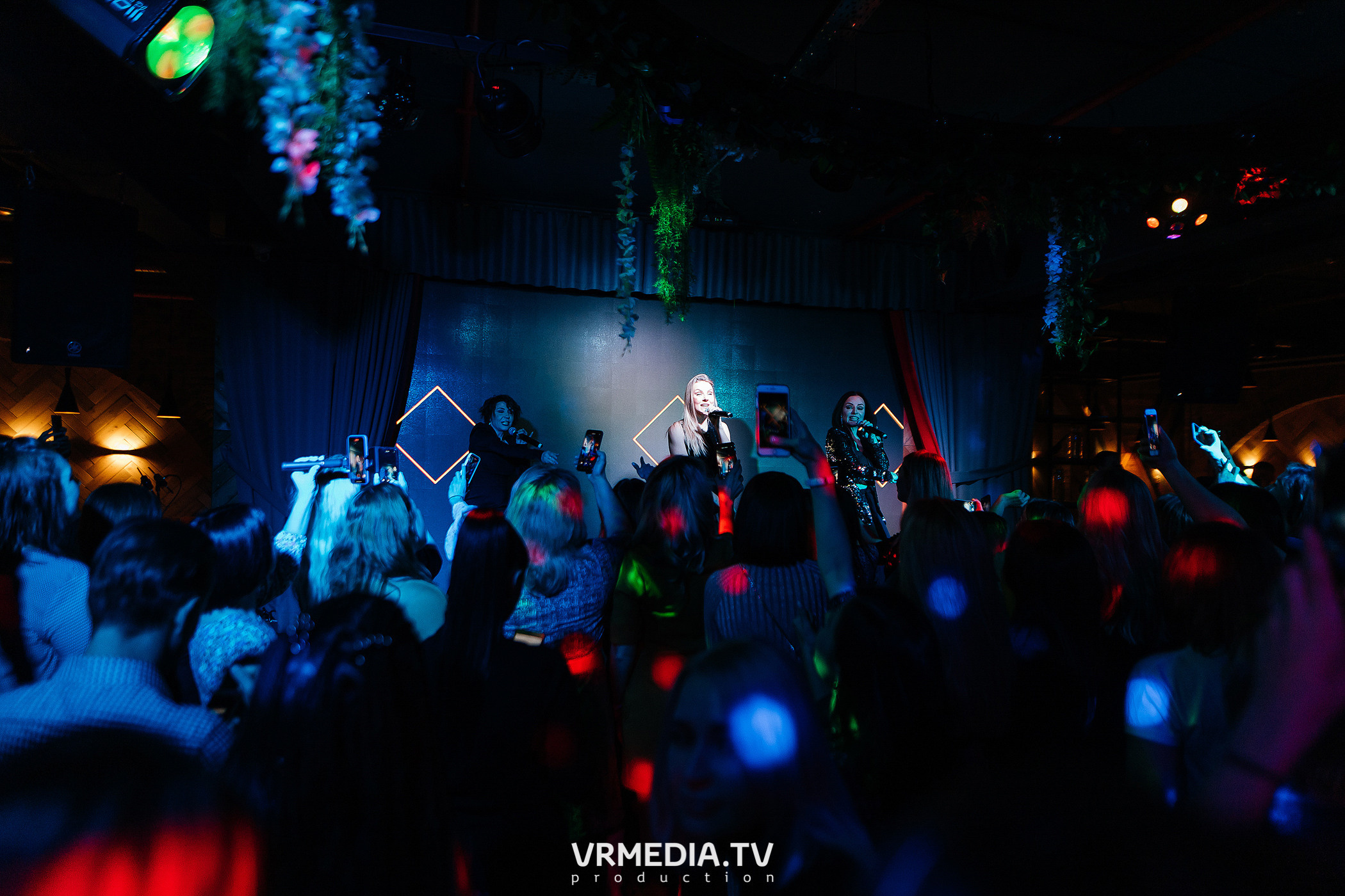 Золотой состав группы «Стрелки» в гриль-баре «Жара»