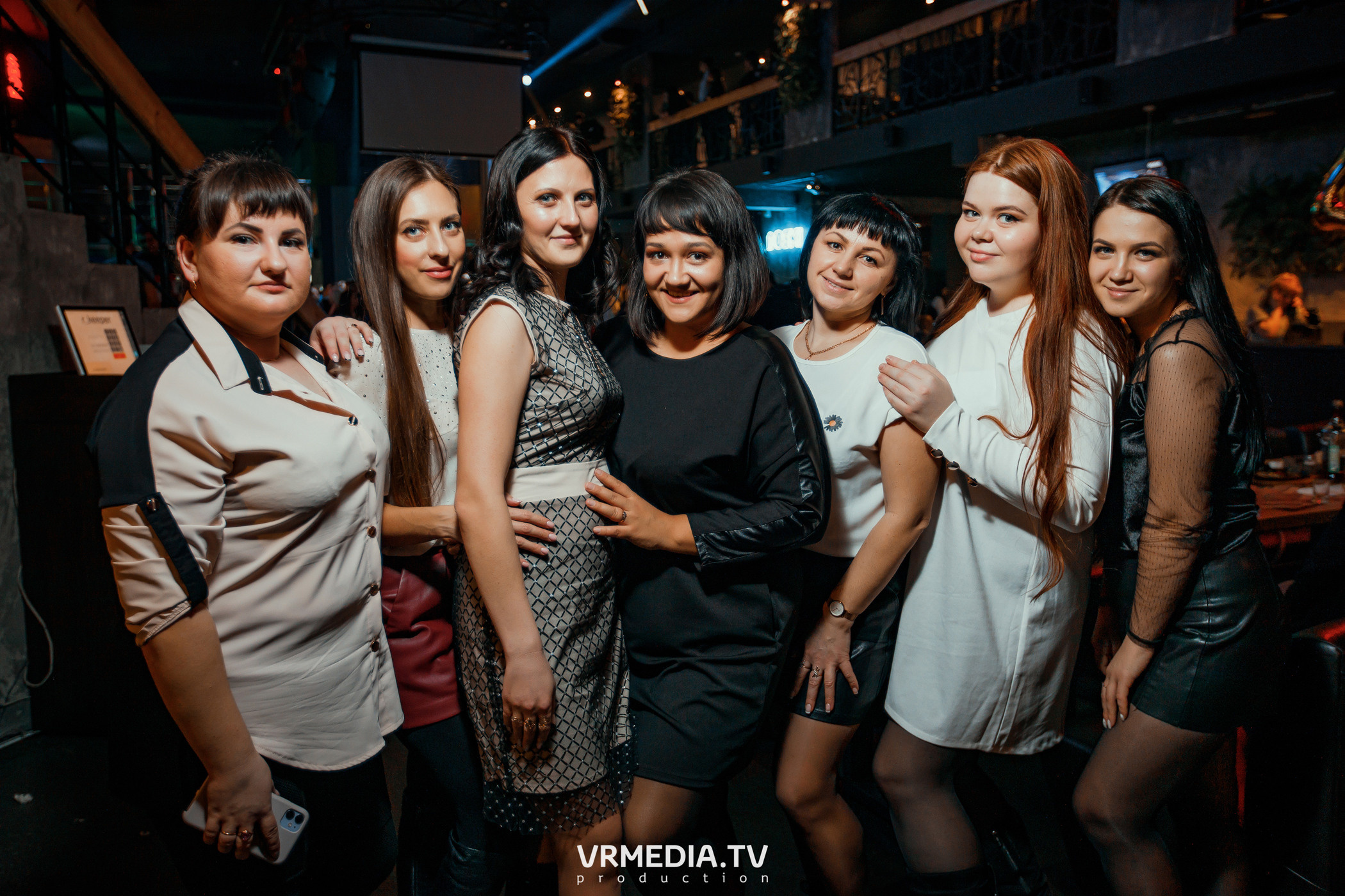 Выходные в баре «DOSKI»