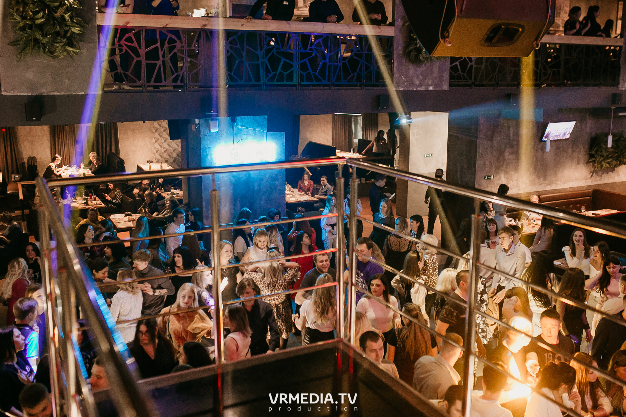 Выходные в баре «DOSKI»