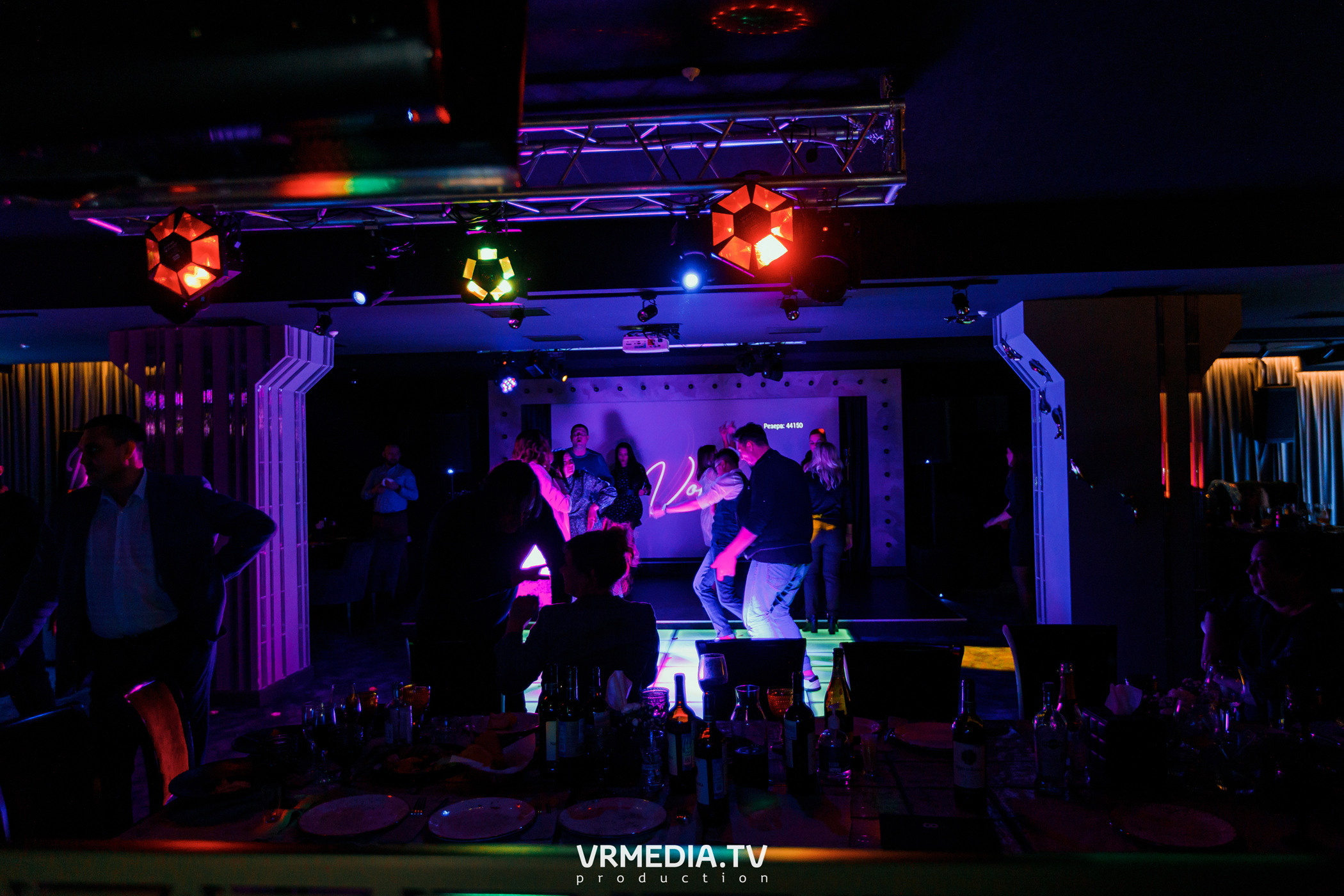 Women’s weekend в караоке «Volna»