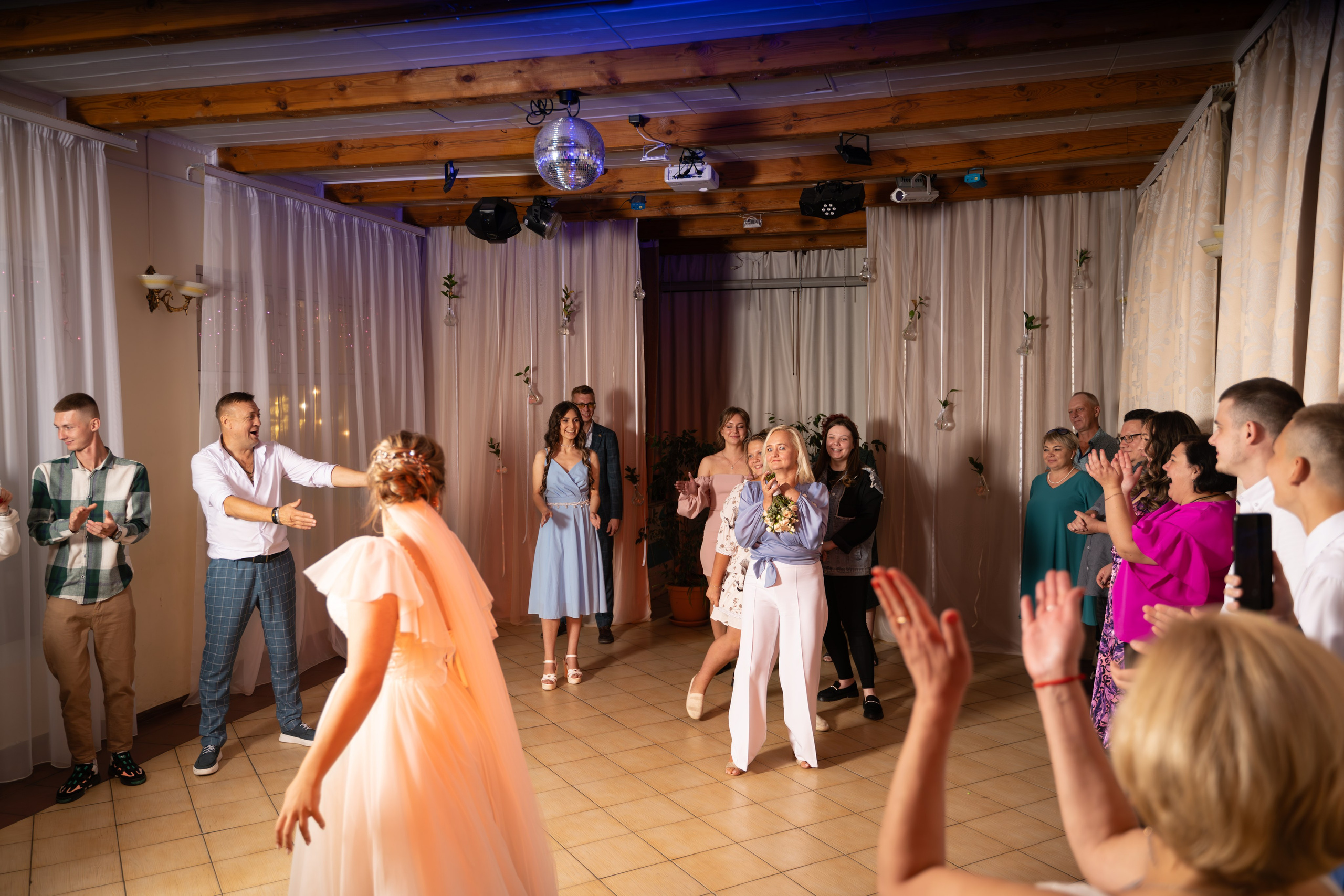 Вадим и Валерия. Фотограф самых запоминающихся моментов Вашей жизни