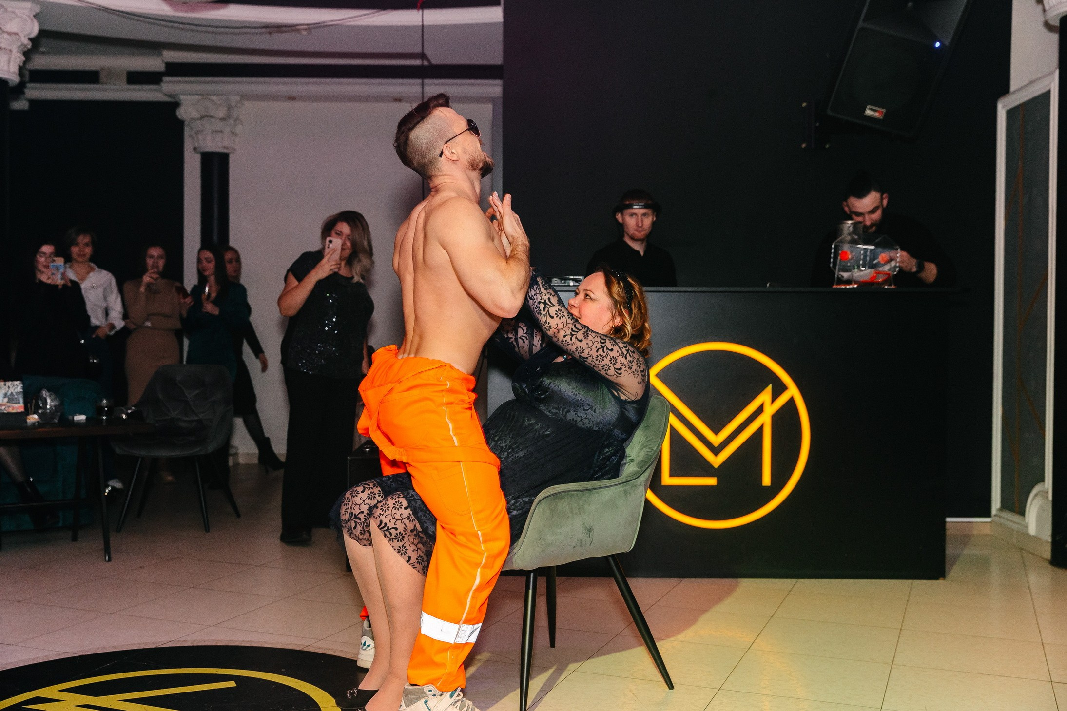 8 марта в лаунж-баре Major 2024. Свадебный, семейный и детский фотограф в Калининграде Елена Кравцова