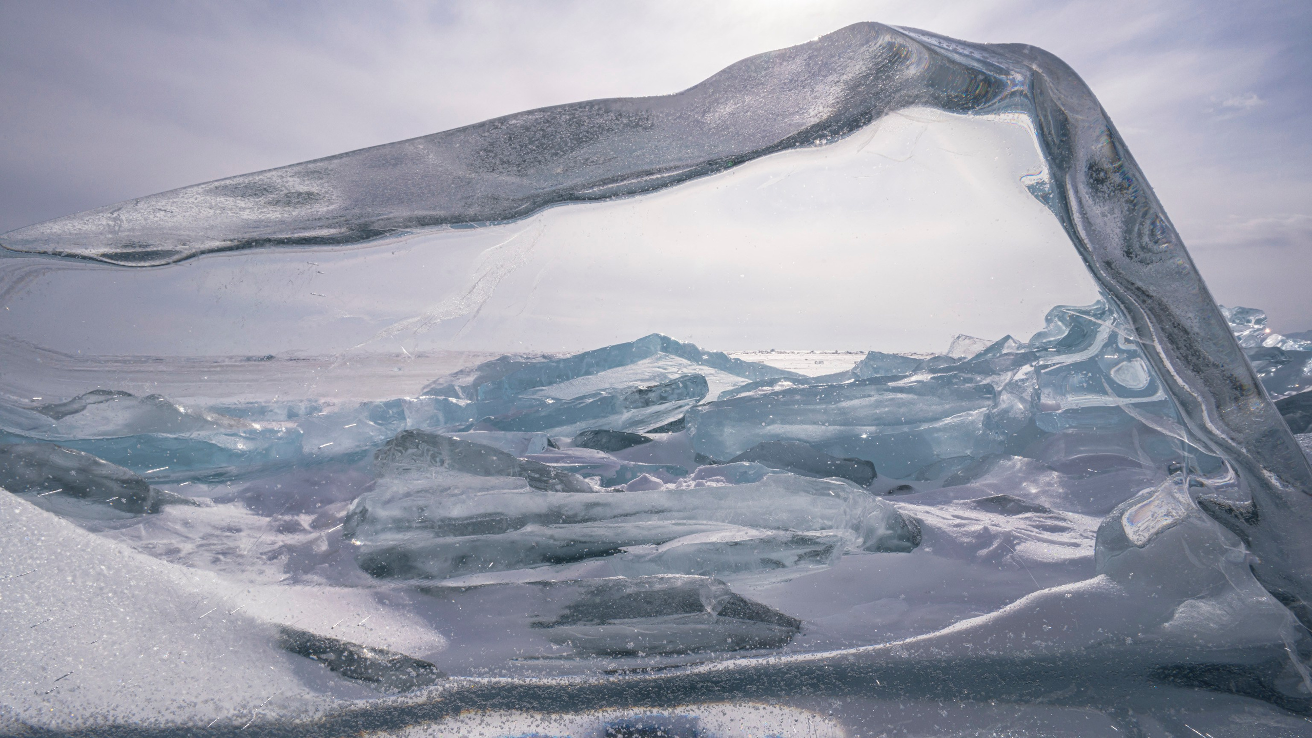 Байкал (март 2021). Фотограф Сергей Танков