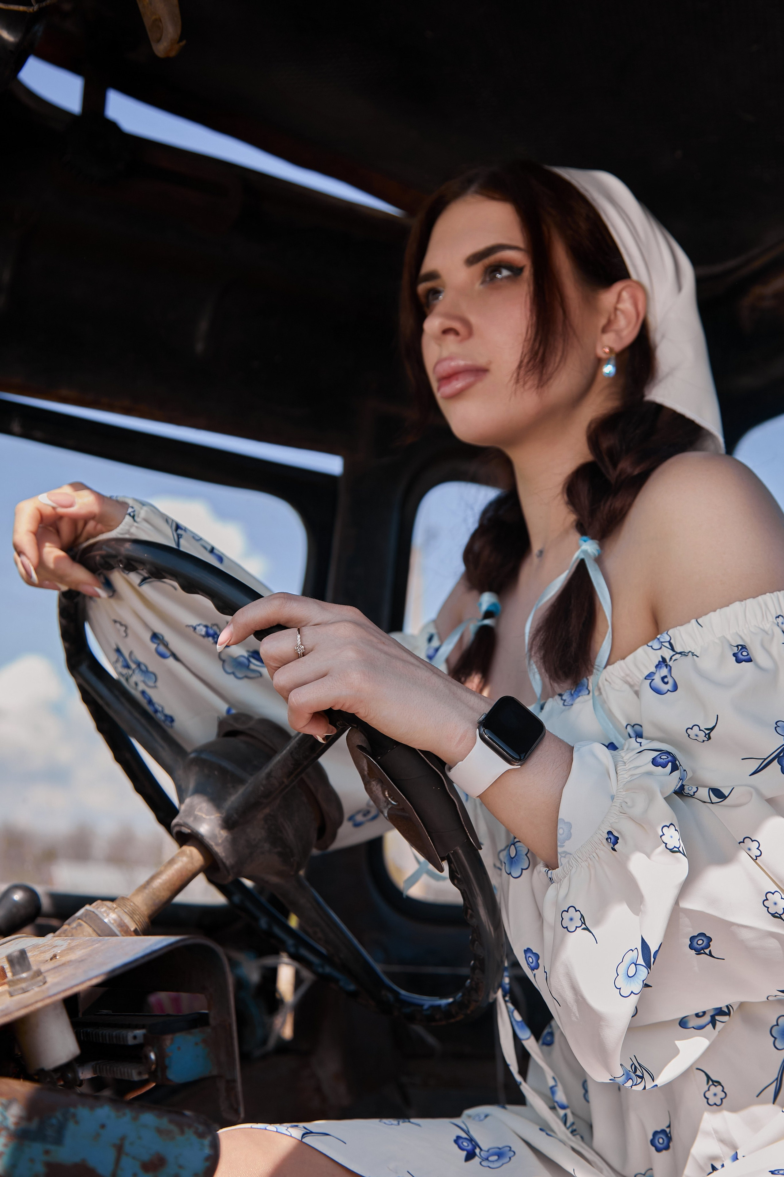 «Трактор». Свадебный и креативный фотограф в ЮФО и МСК