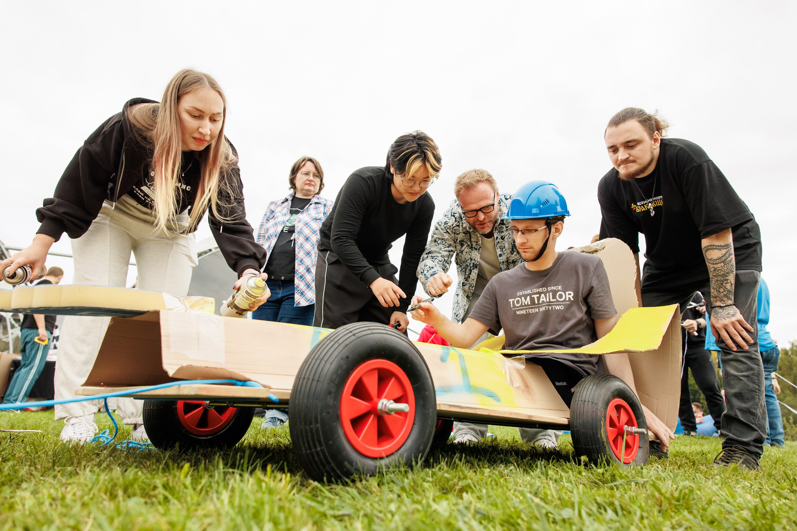 Тимбилдинг выезд. Репортажный фотограф. Москва. Алина Ланская