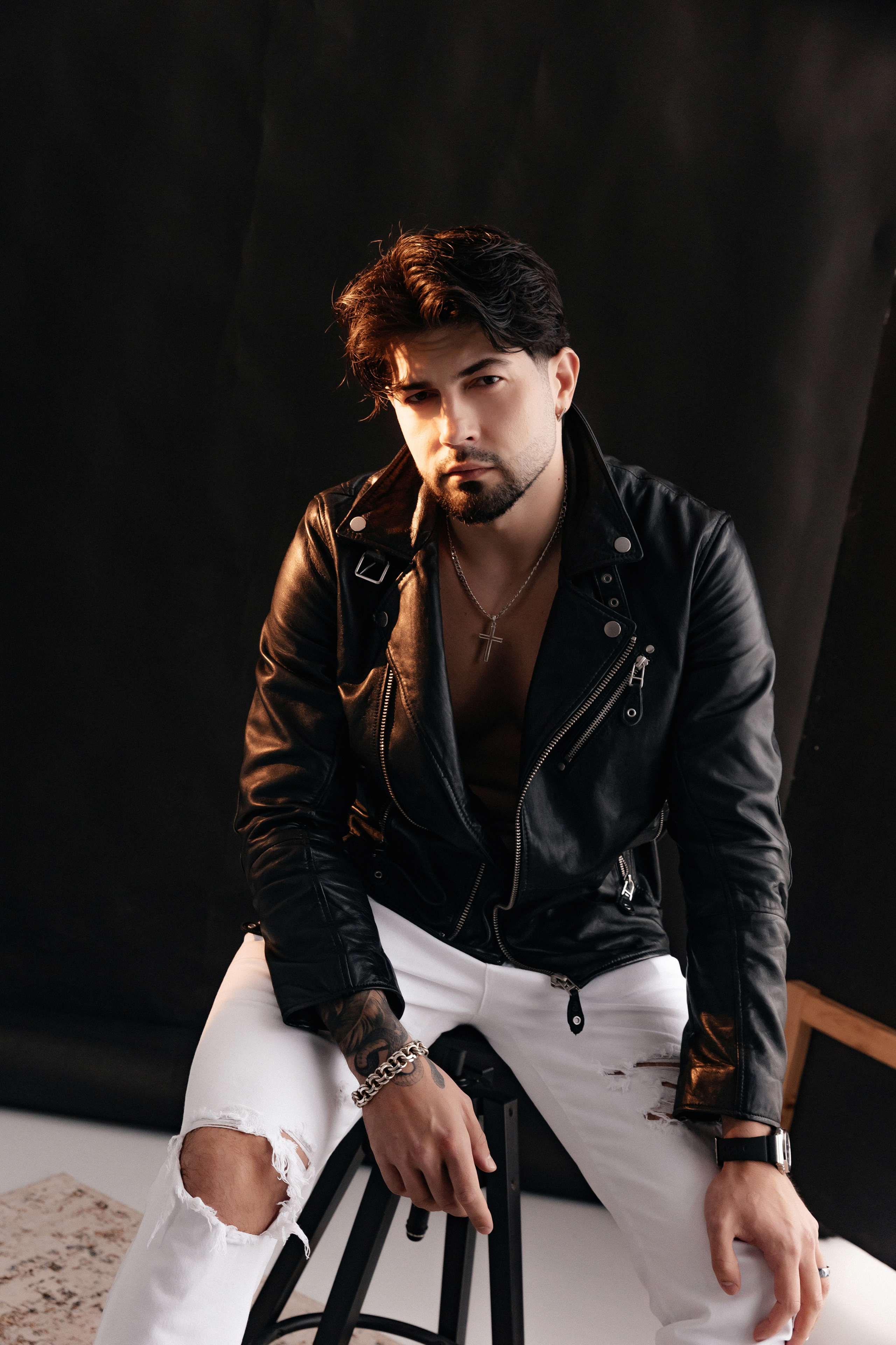 Мужской портрет — Александр