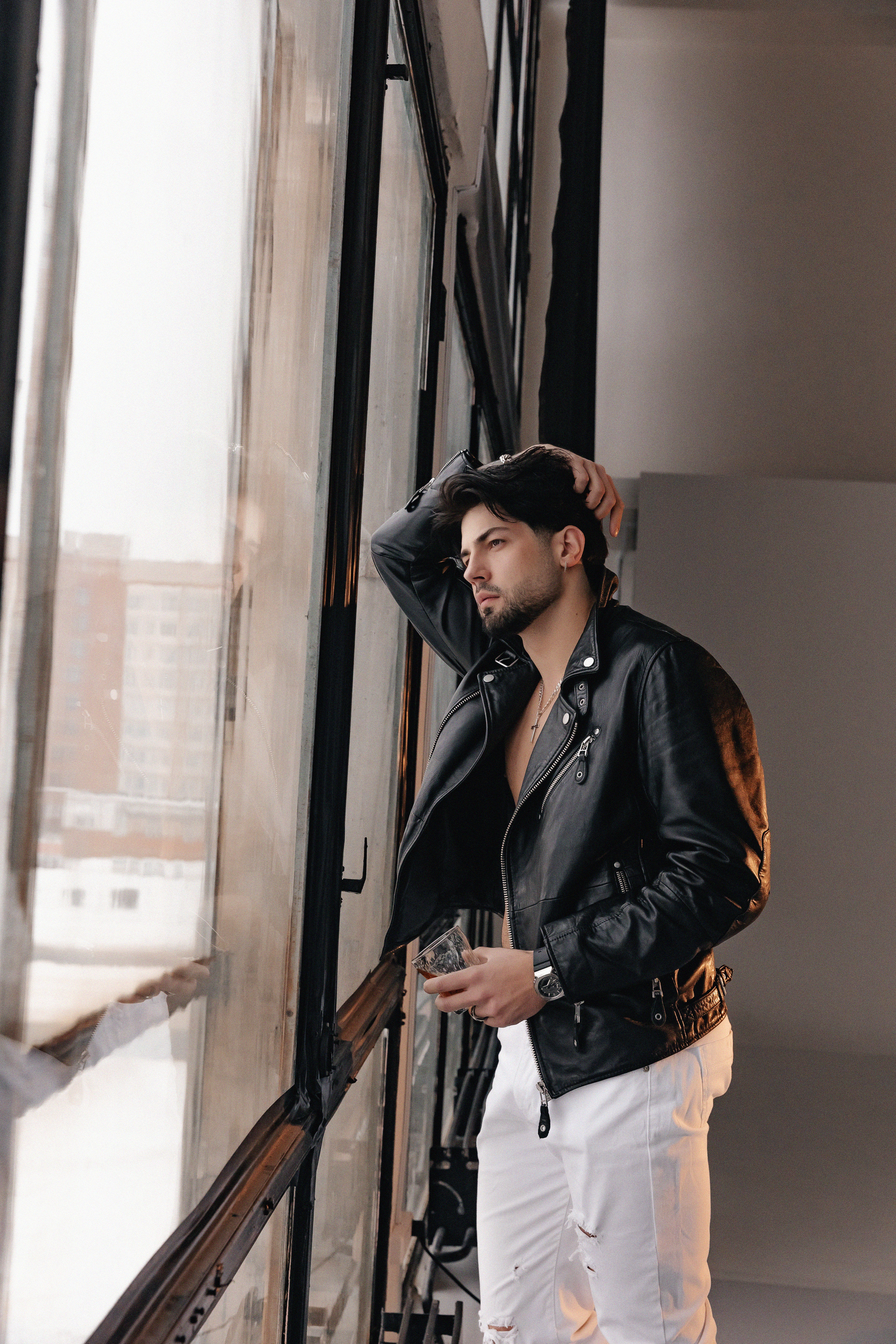 Мужской портрет — Александр