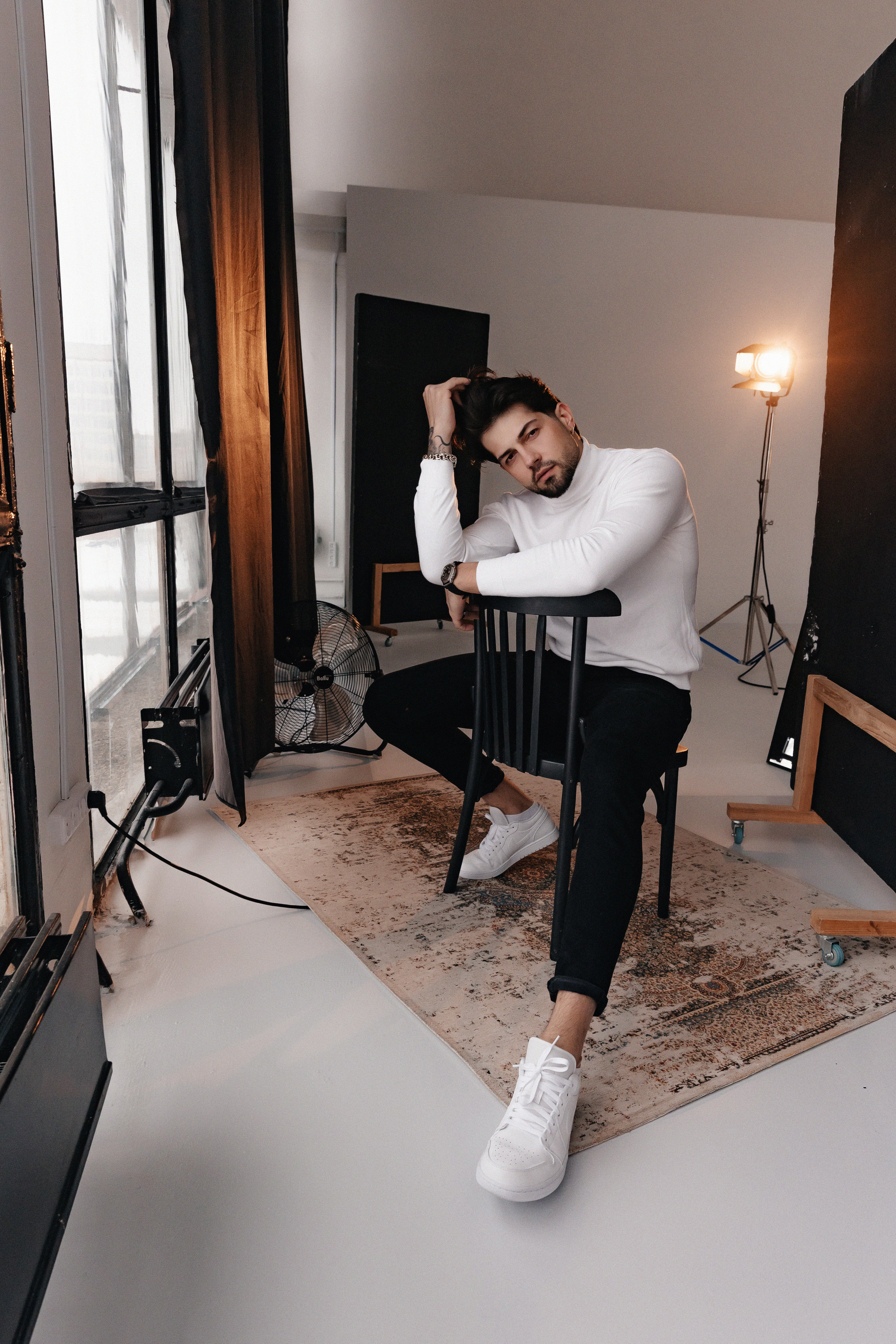 Мужской портрет — Александр