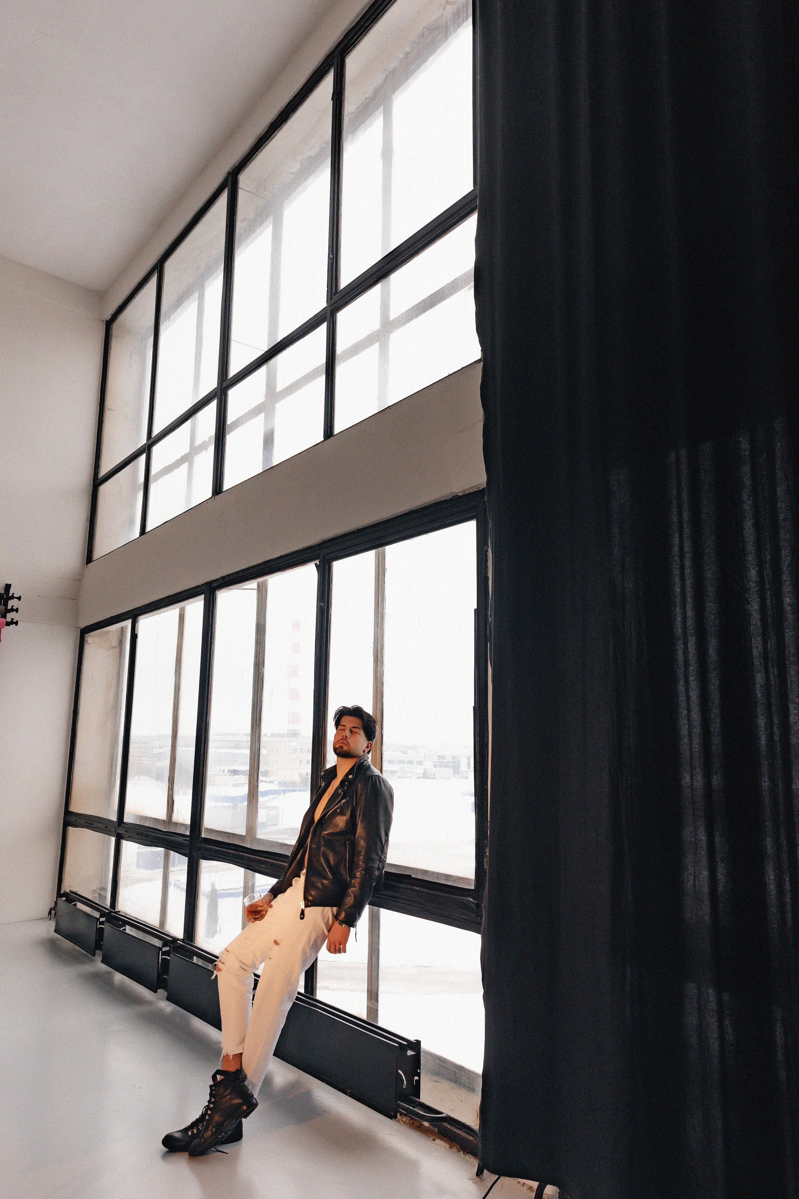 Мужской портрет — Александр