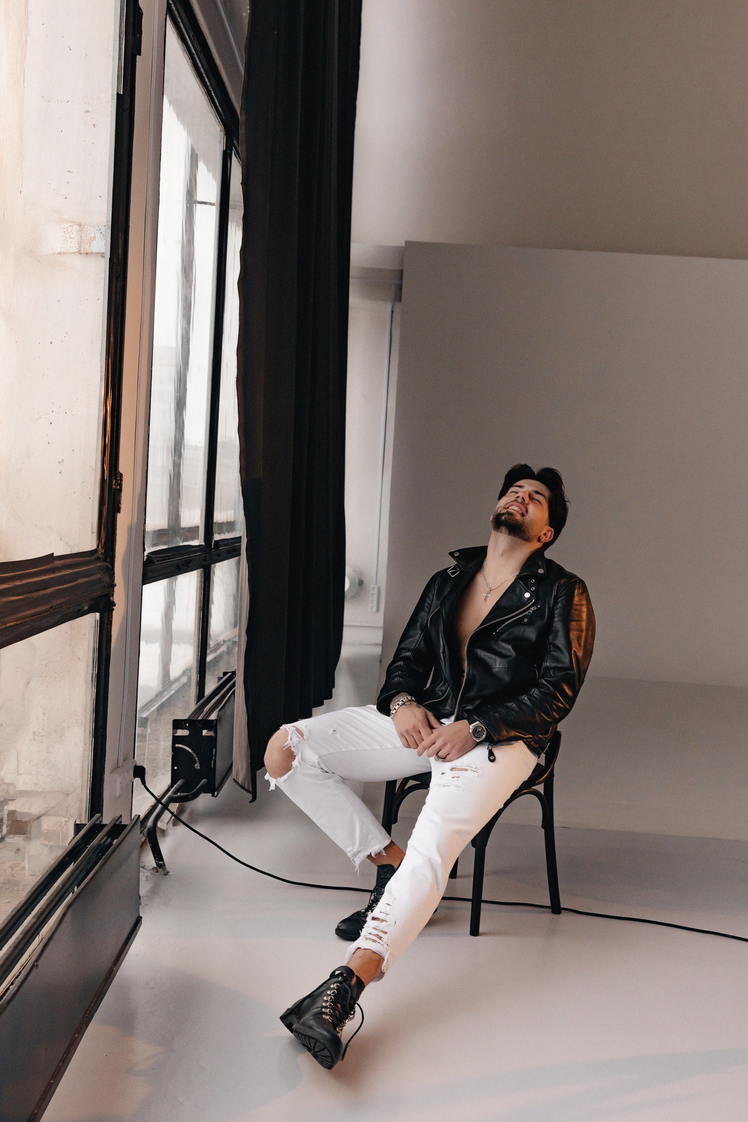 Мужской портрет — Александр