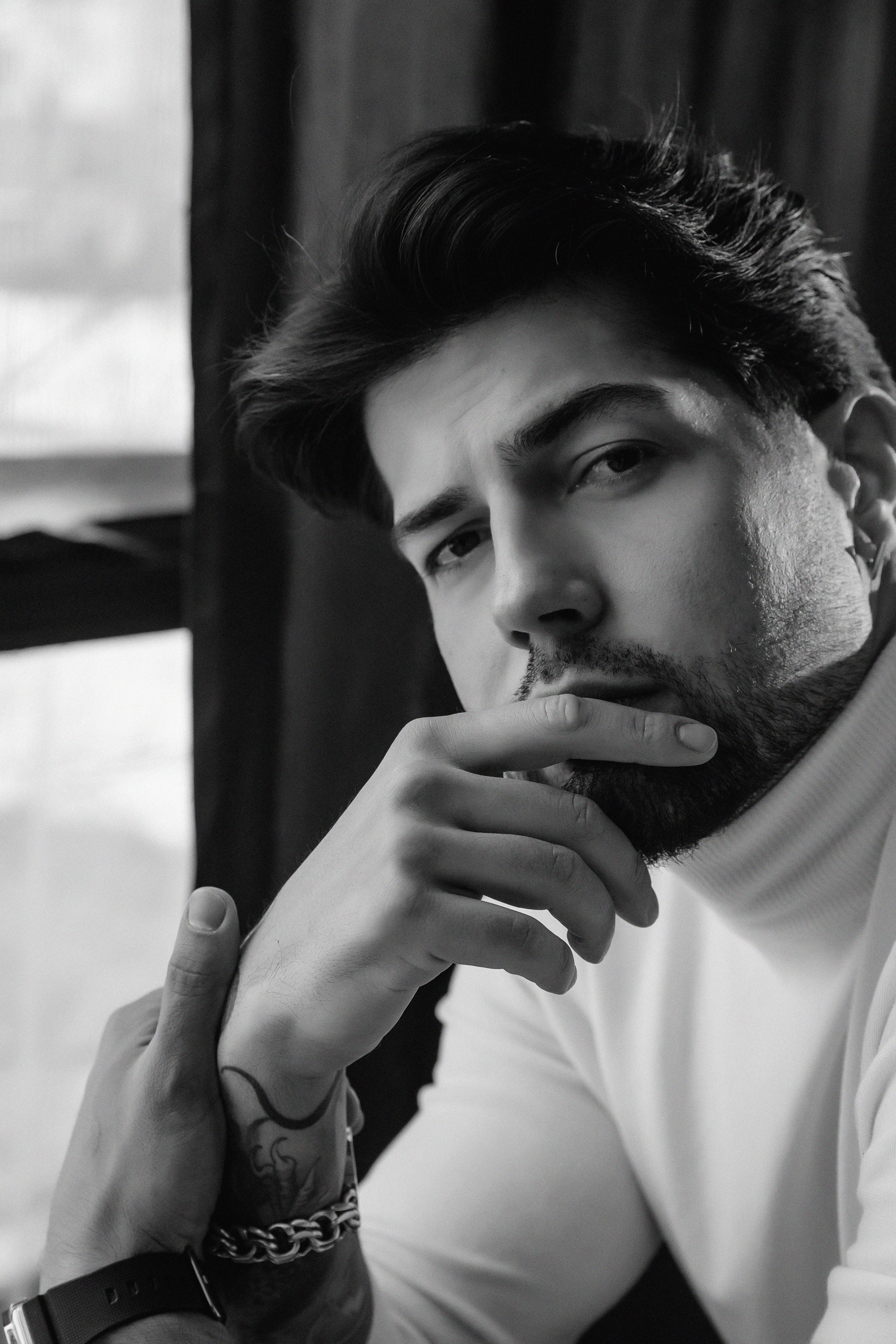 Мужской портрет — Александр