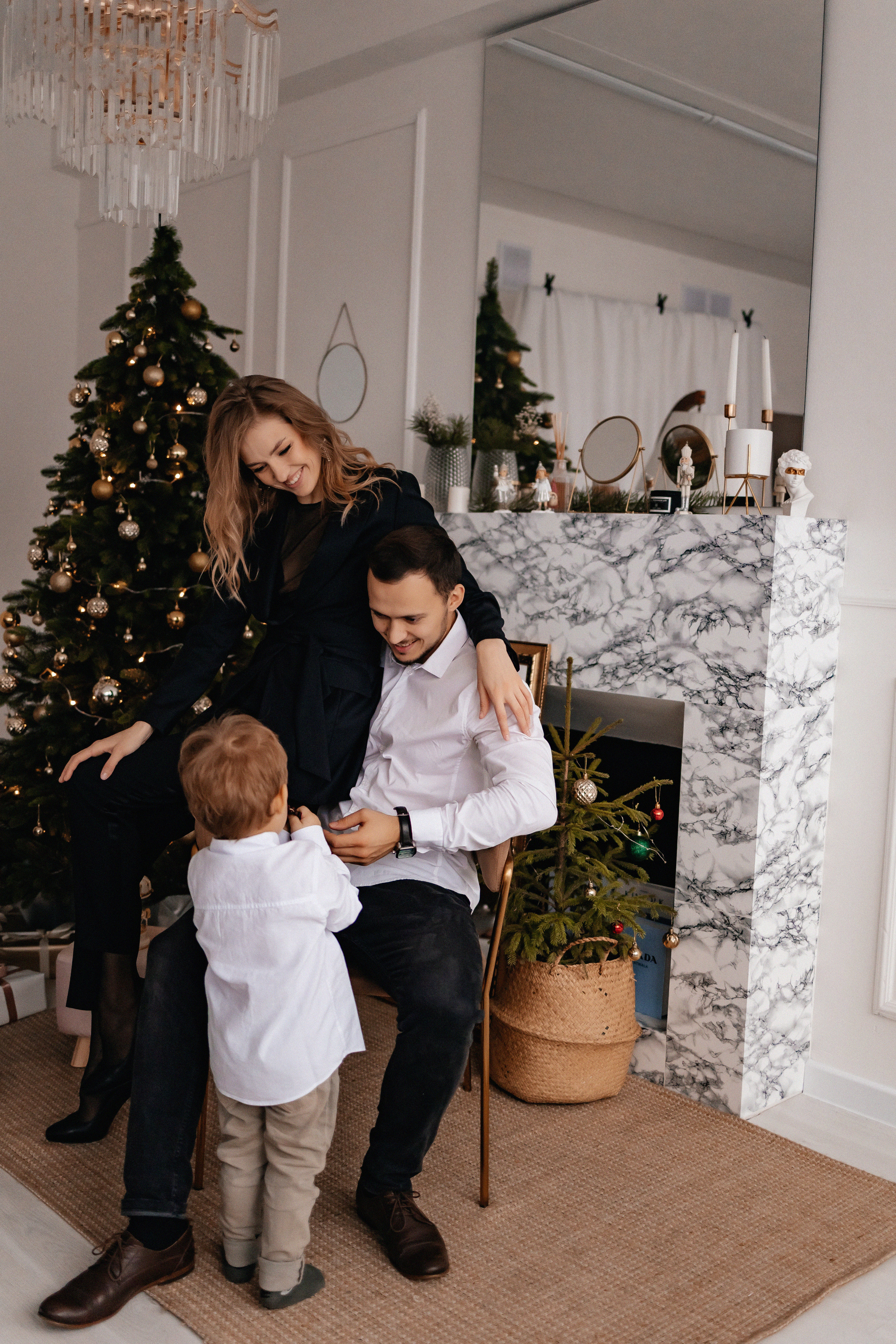 Новогодняя