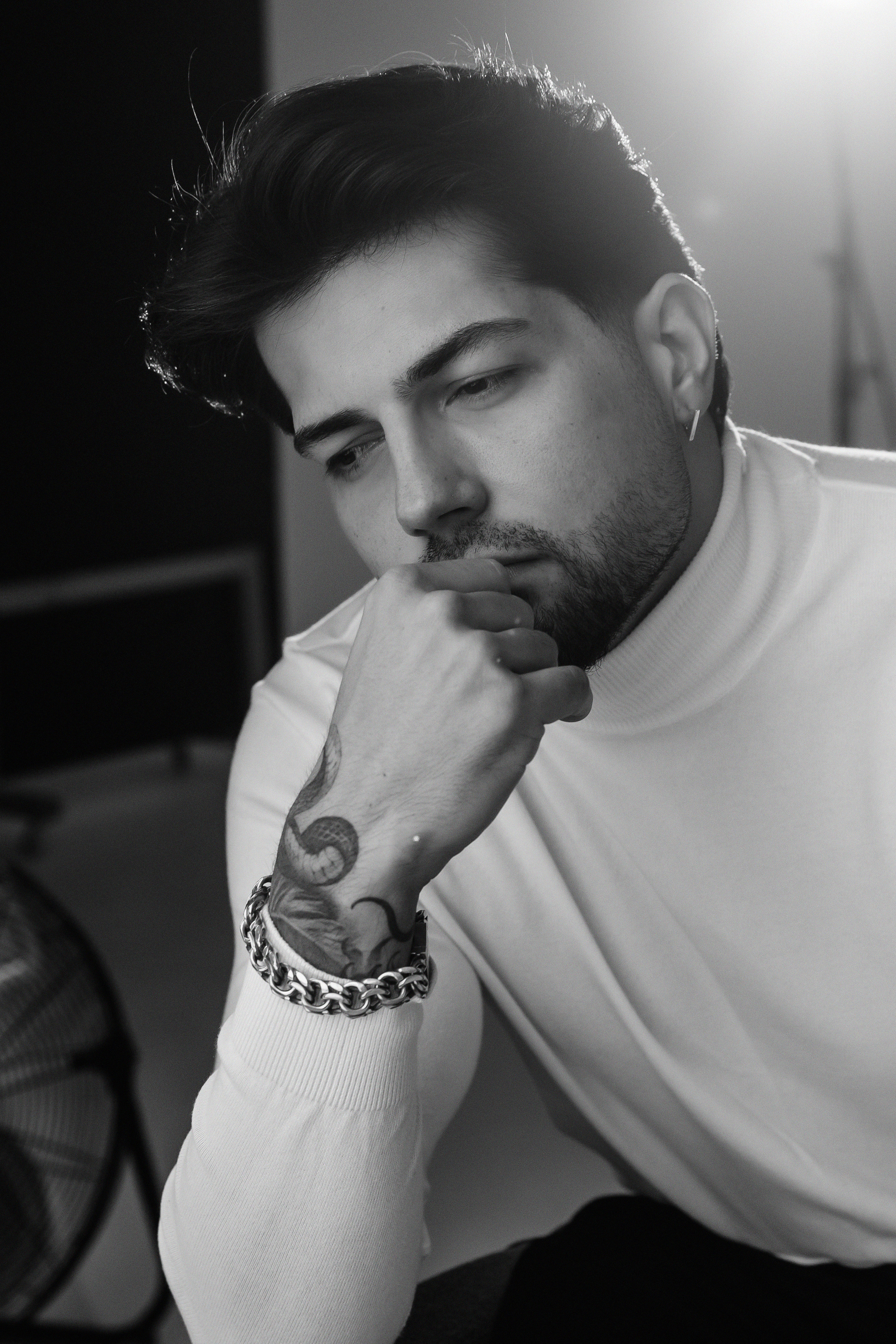 Мужской портрет — Александр