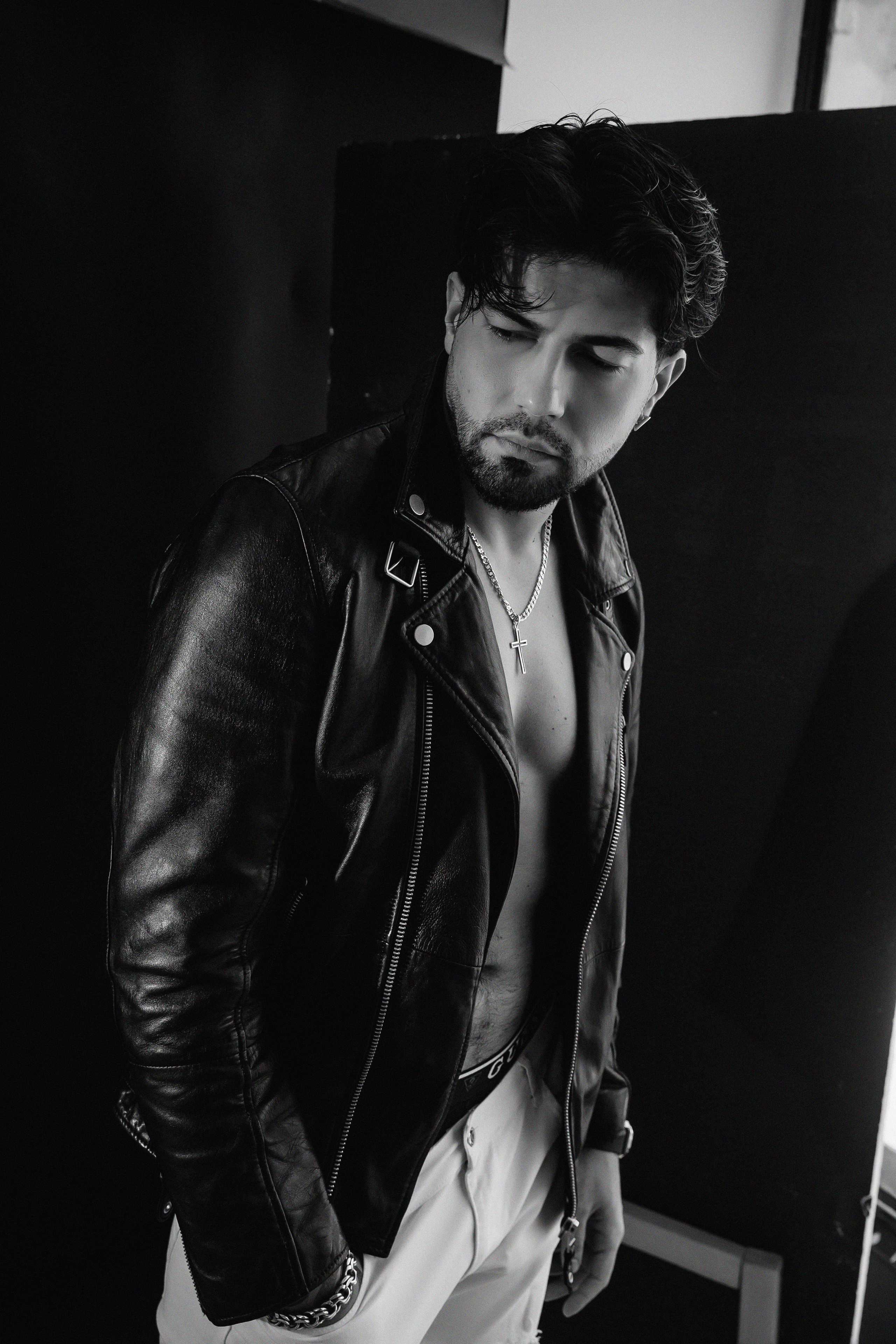 Мужской портрет — Александр