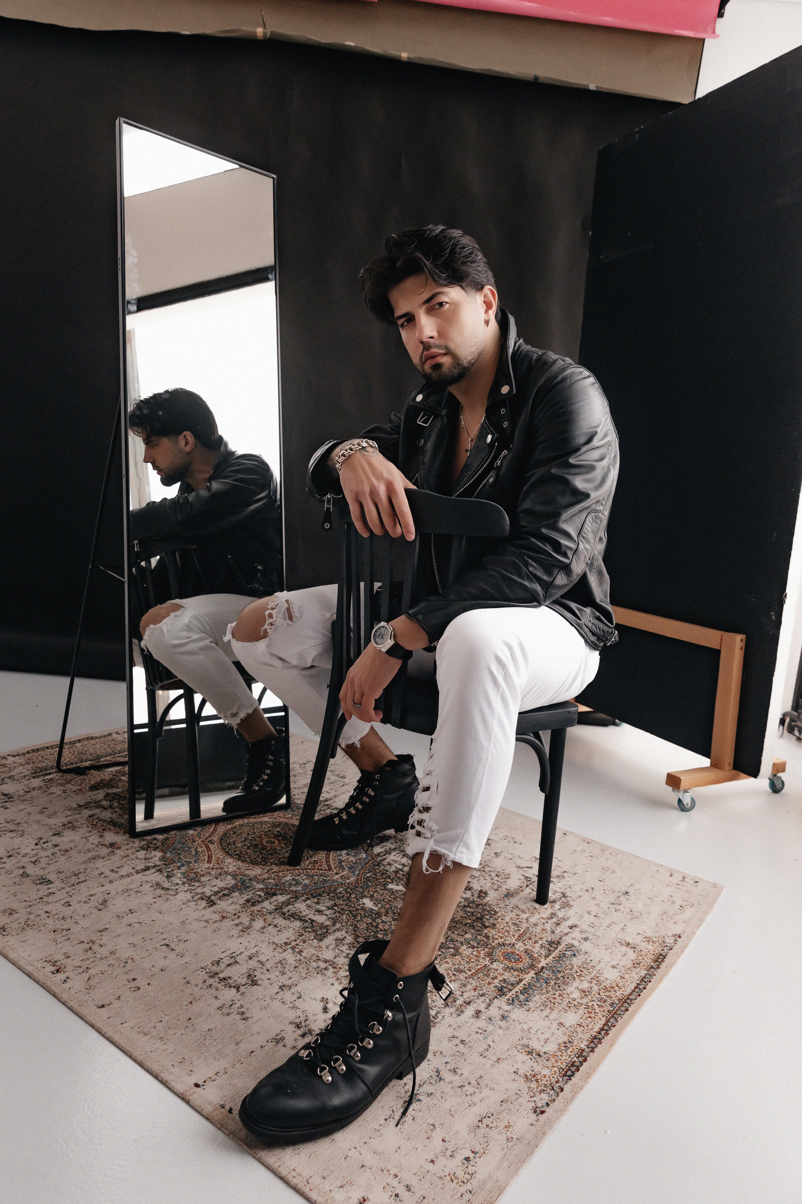 Мужской портрет — Александр