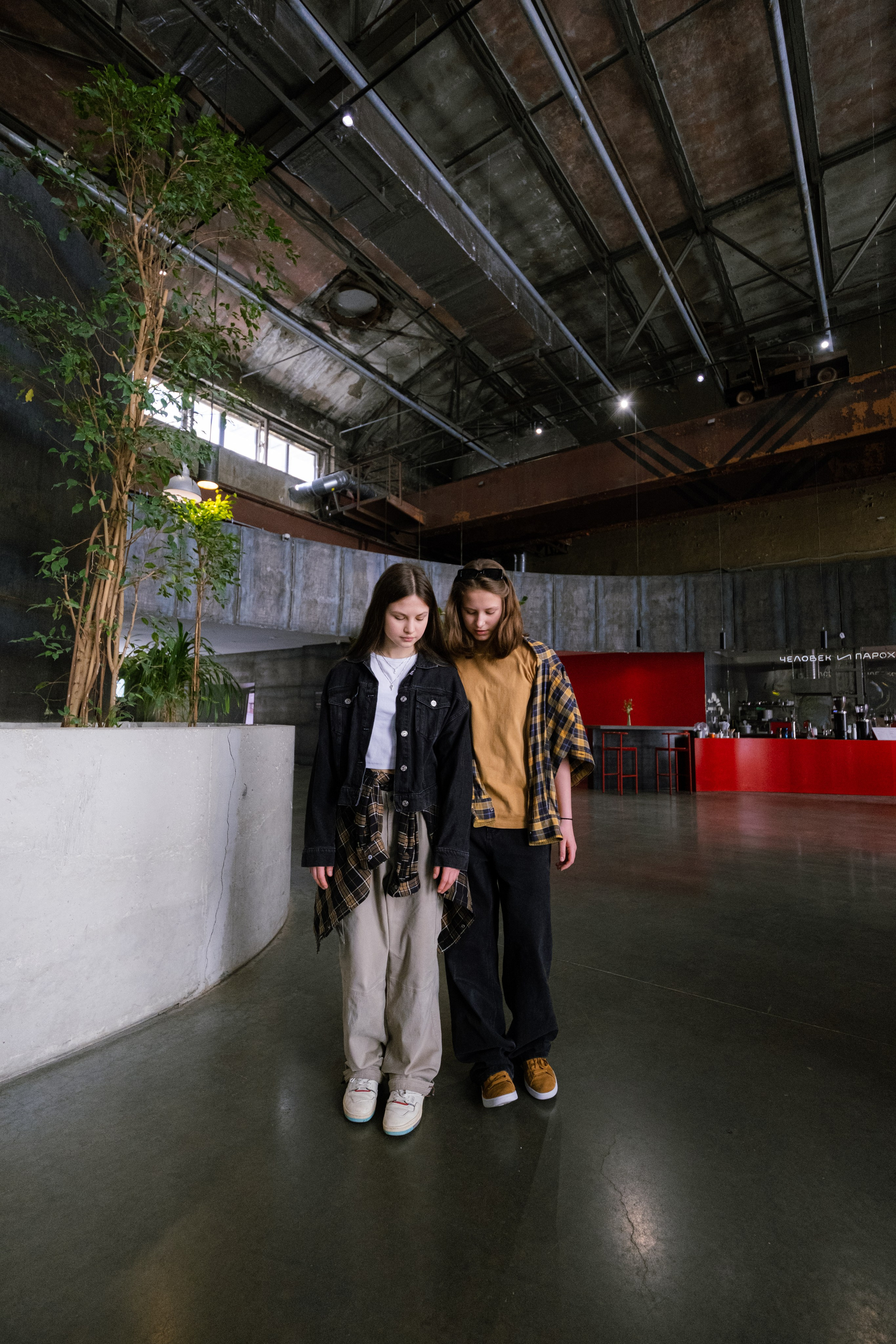 QSC 24. LIYALEE PHOTO