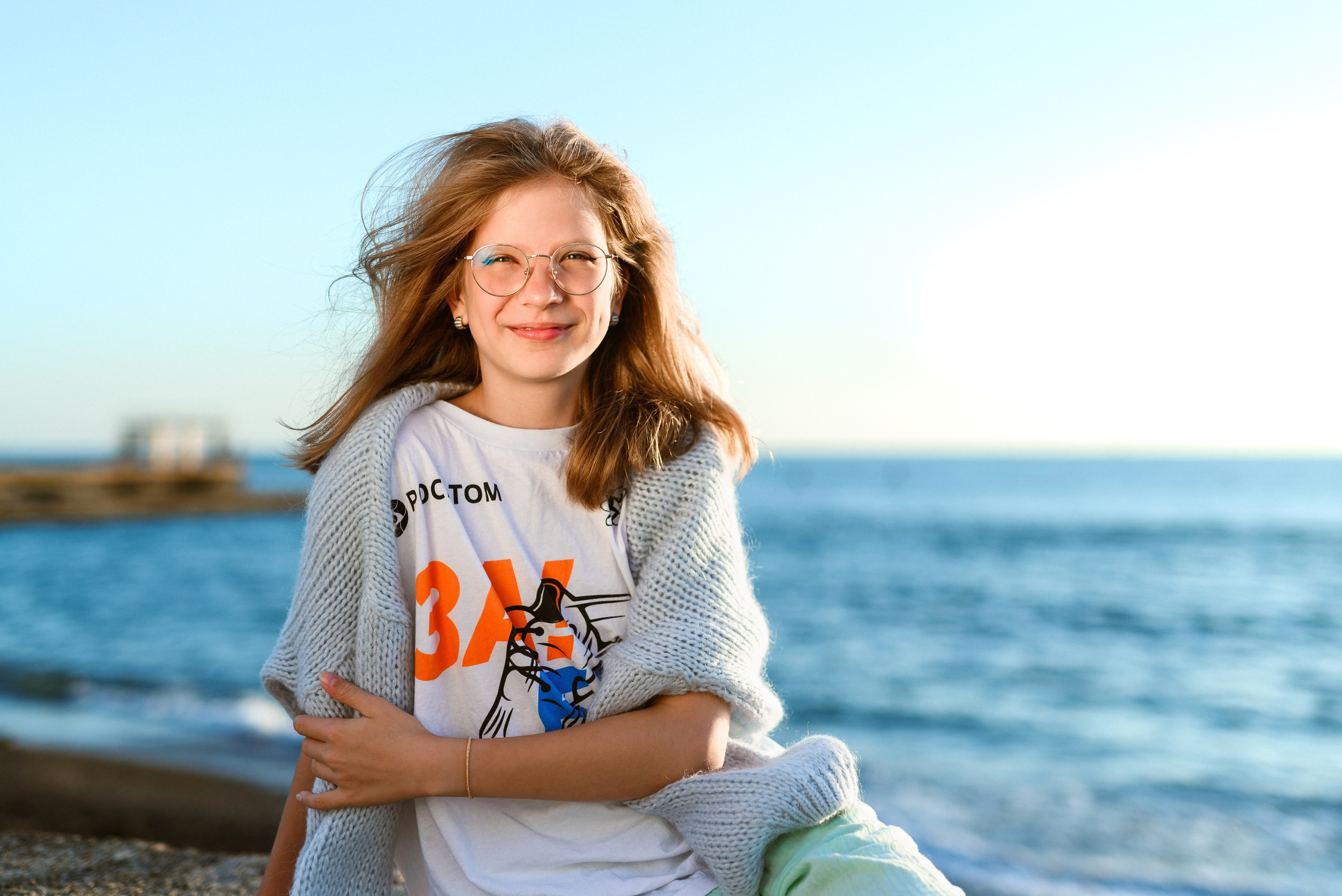 Фотосессия для мамы и дочки у моря в Сочи — яркие снимки на фоне тропической природы