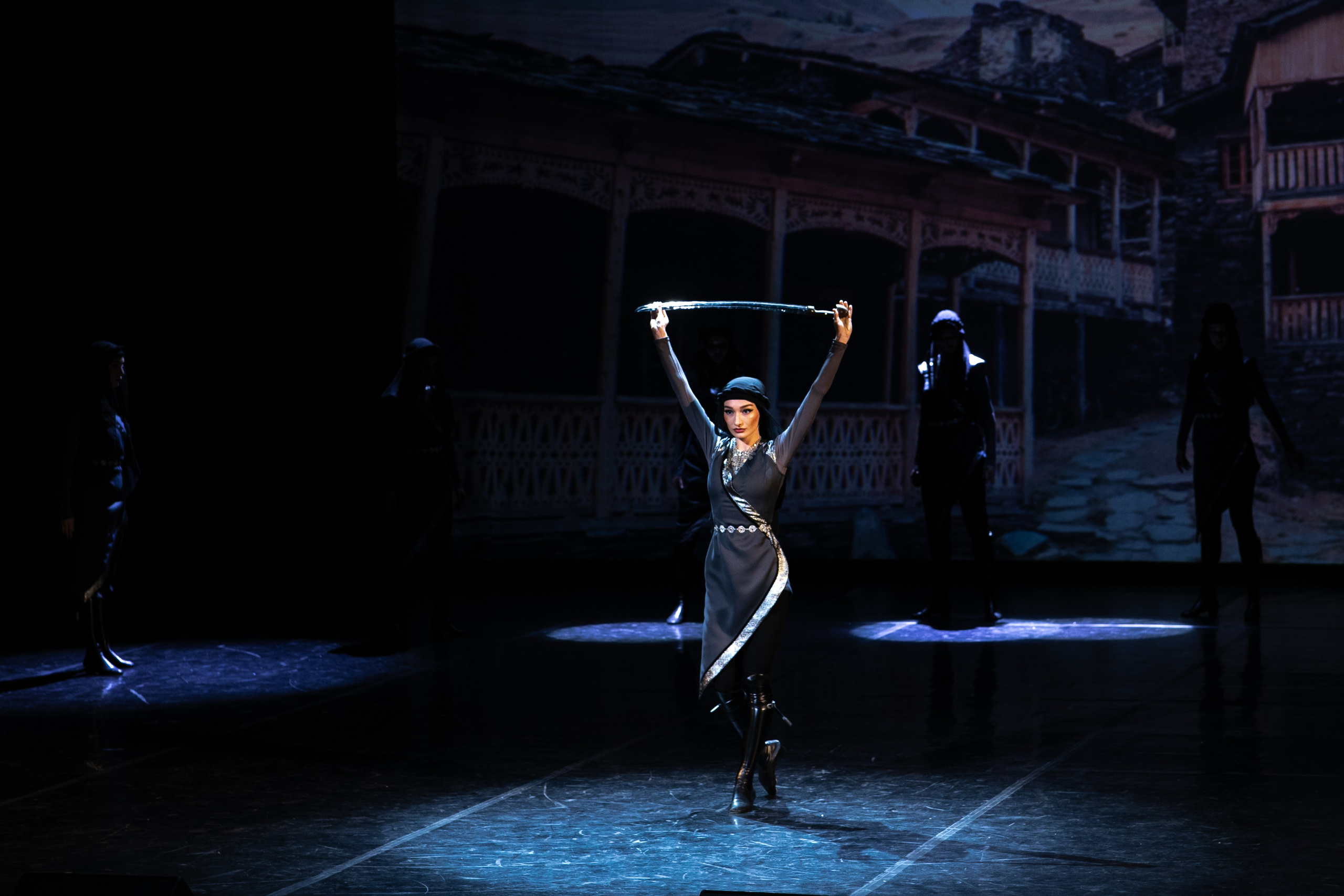 Концерт, грузинские танцы. Art photographer Nino