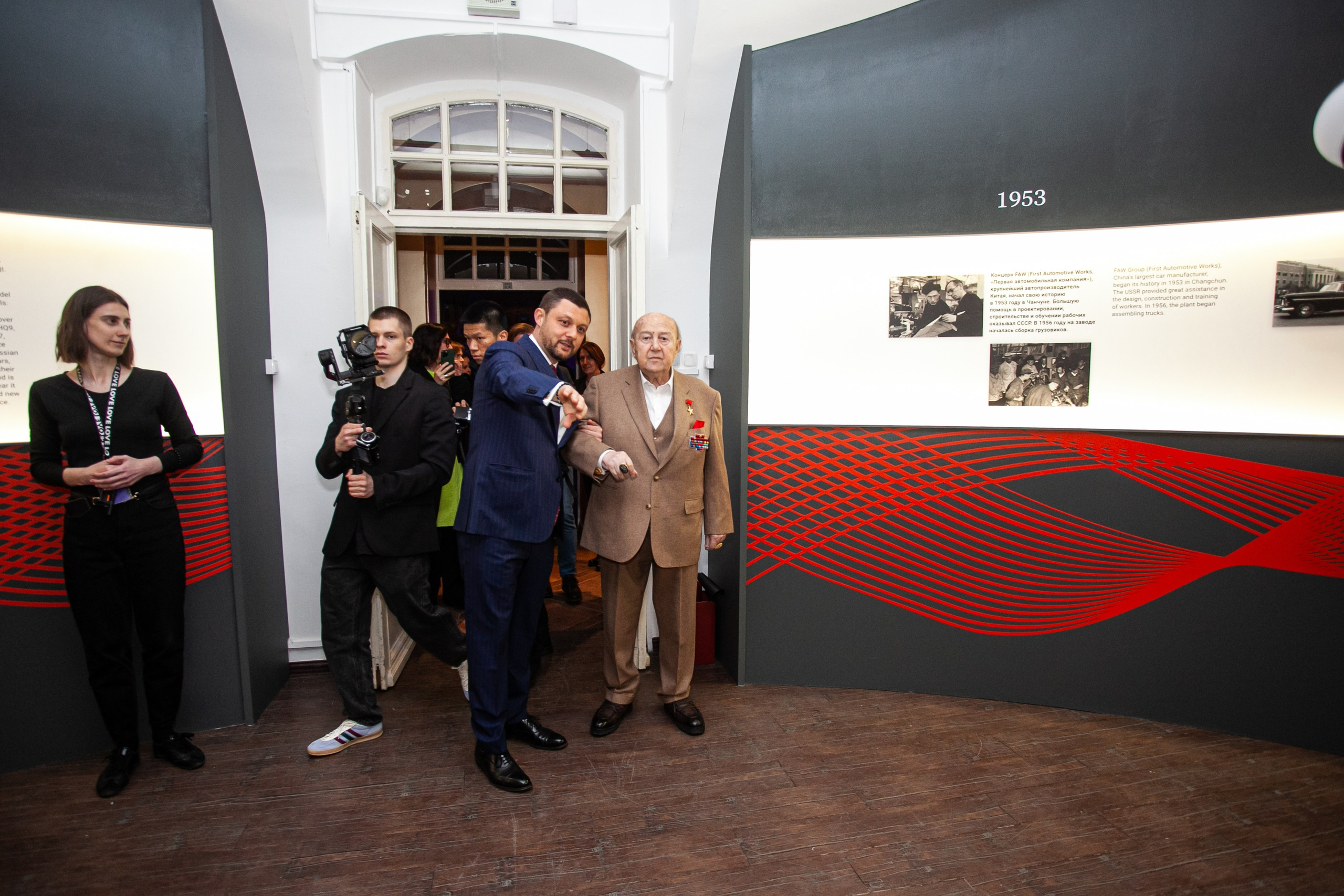 Открытие выставки Зураба Церетели. Art photographer Nino