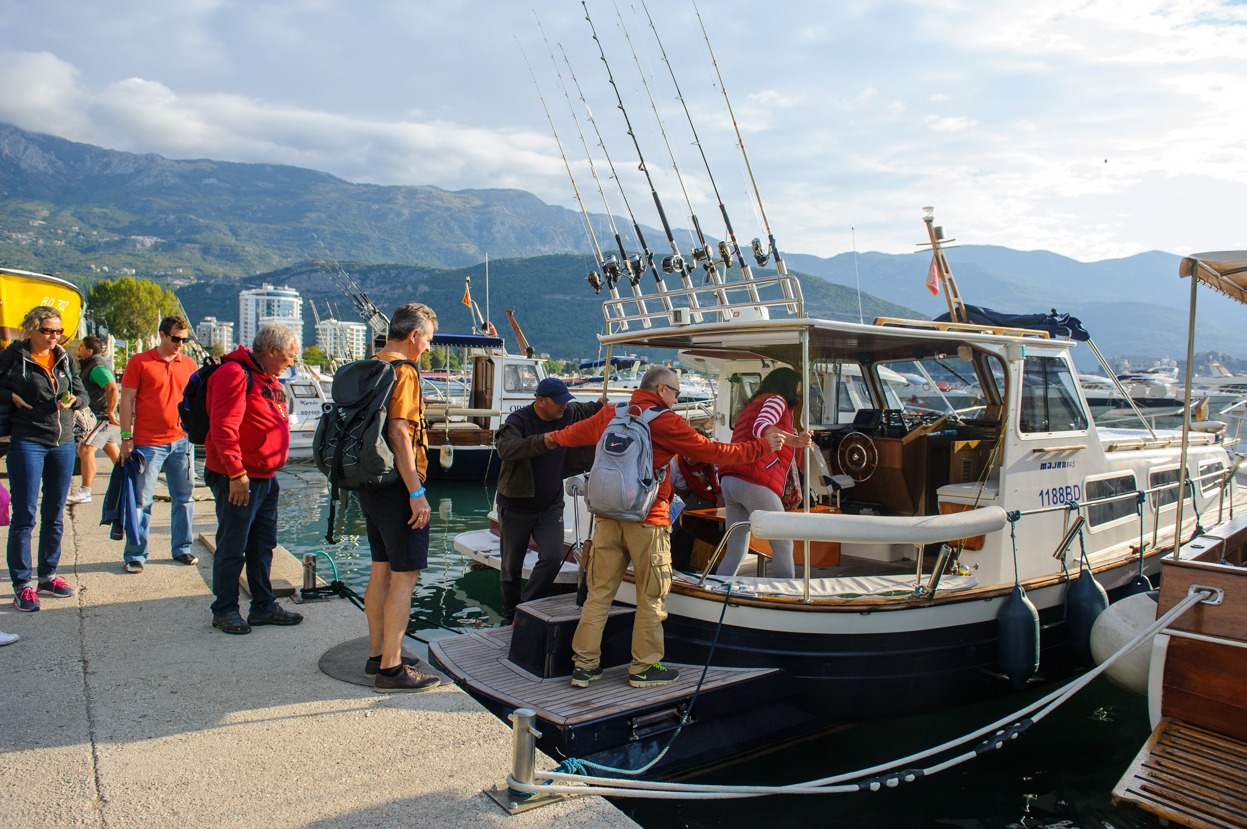 Корпоратив на рыбалке. Фотограф Елена Снегирева. Семейный фотограф в Москве Елена Снегирева