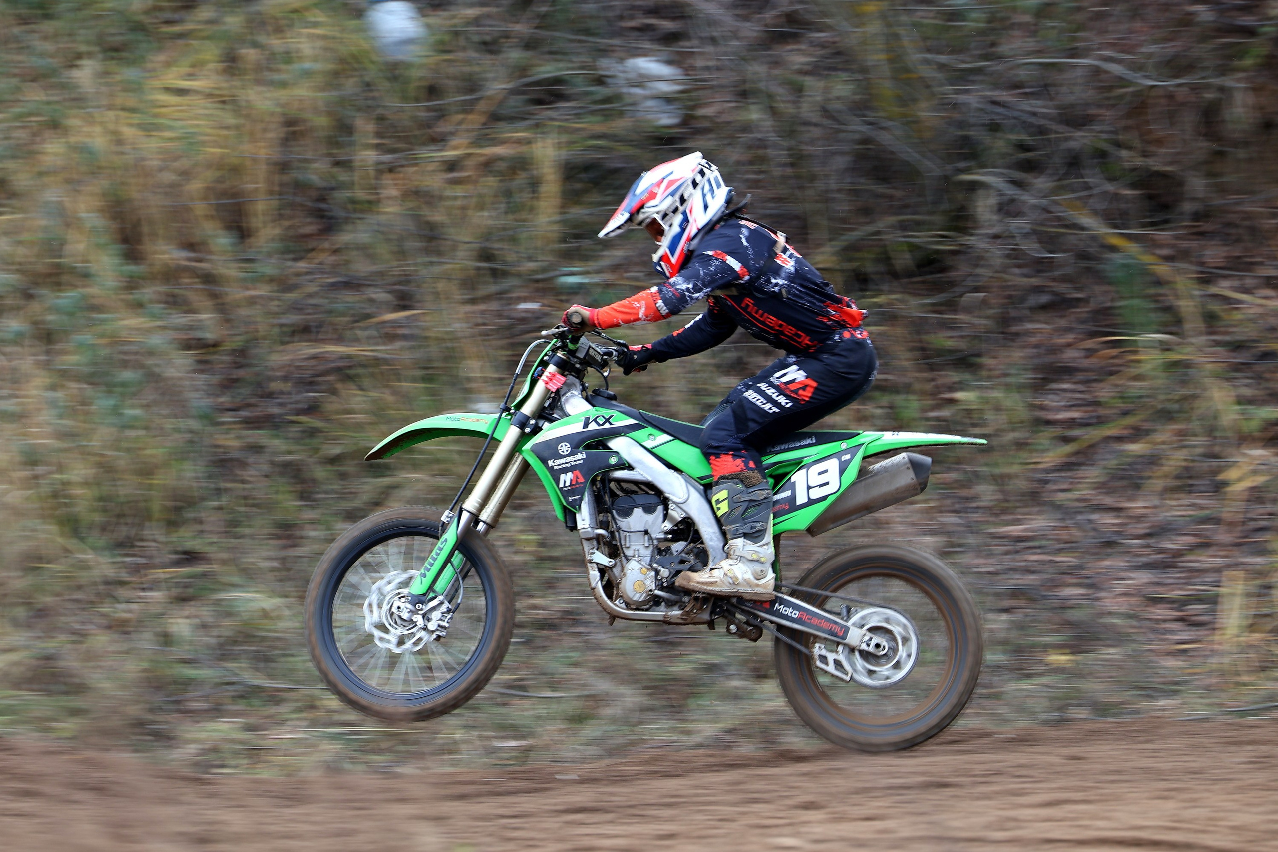 Песчаная буря. г. о. Серпухов, о. Русский. Спортивный и репортажный фотограф Ермакова Светлана