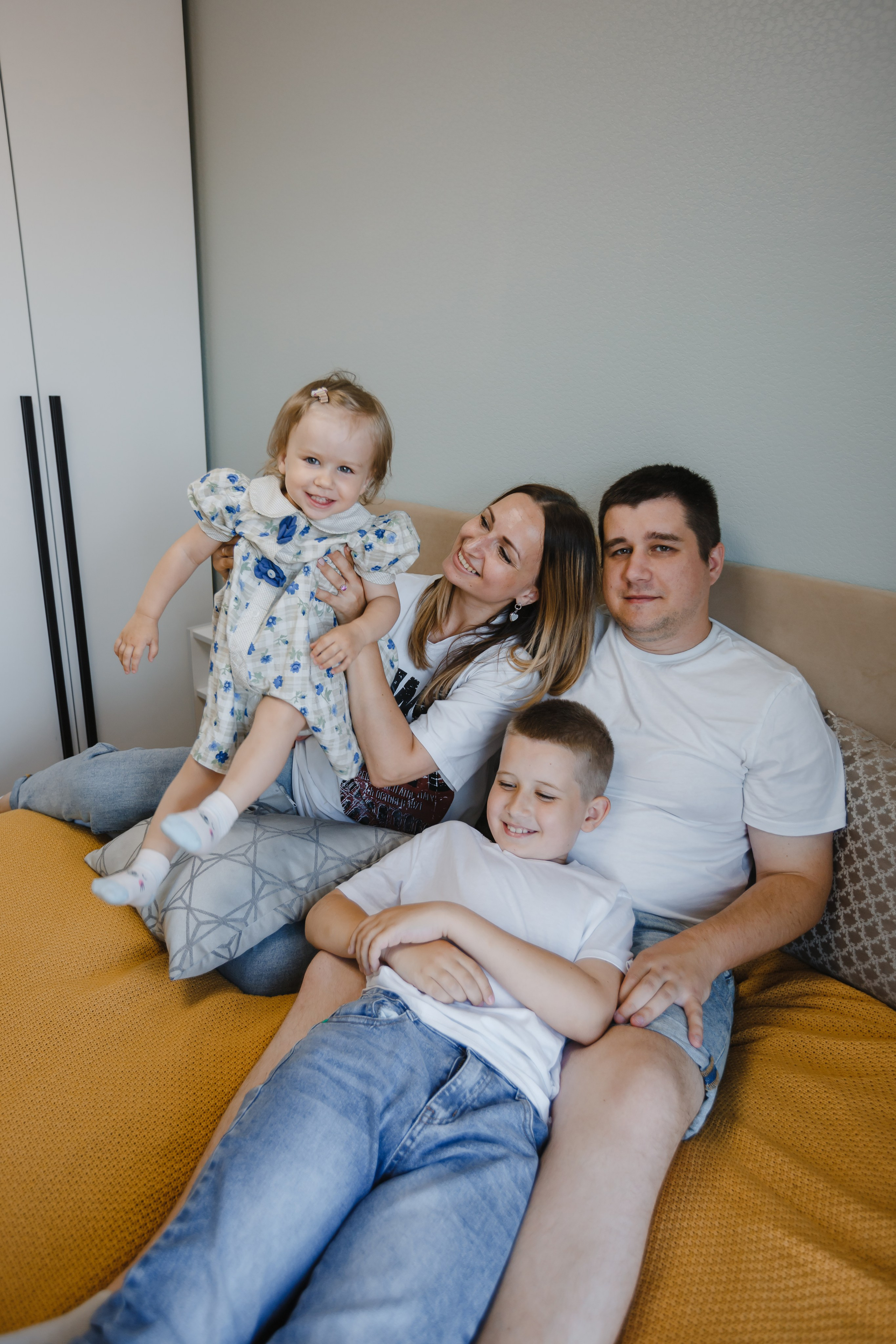 Валерия и ее семья. Семейный фотограф Николаева Ольга