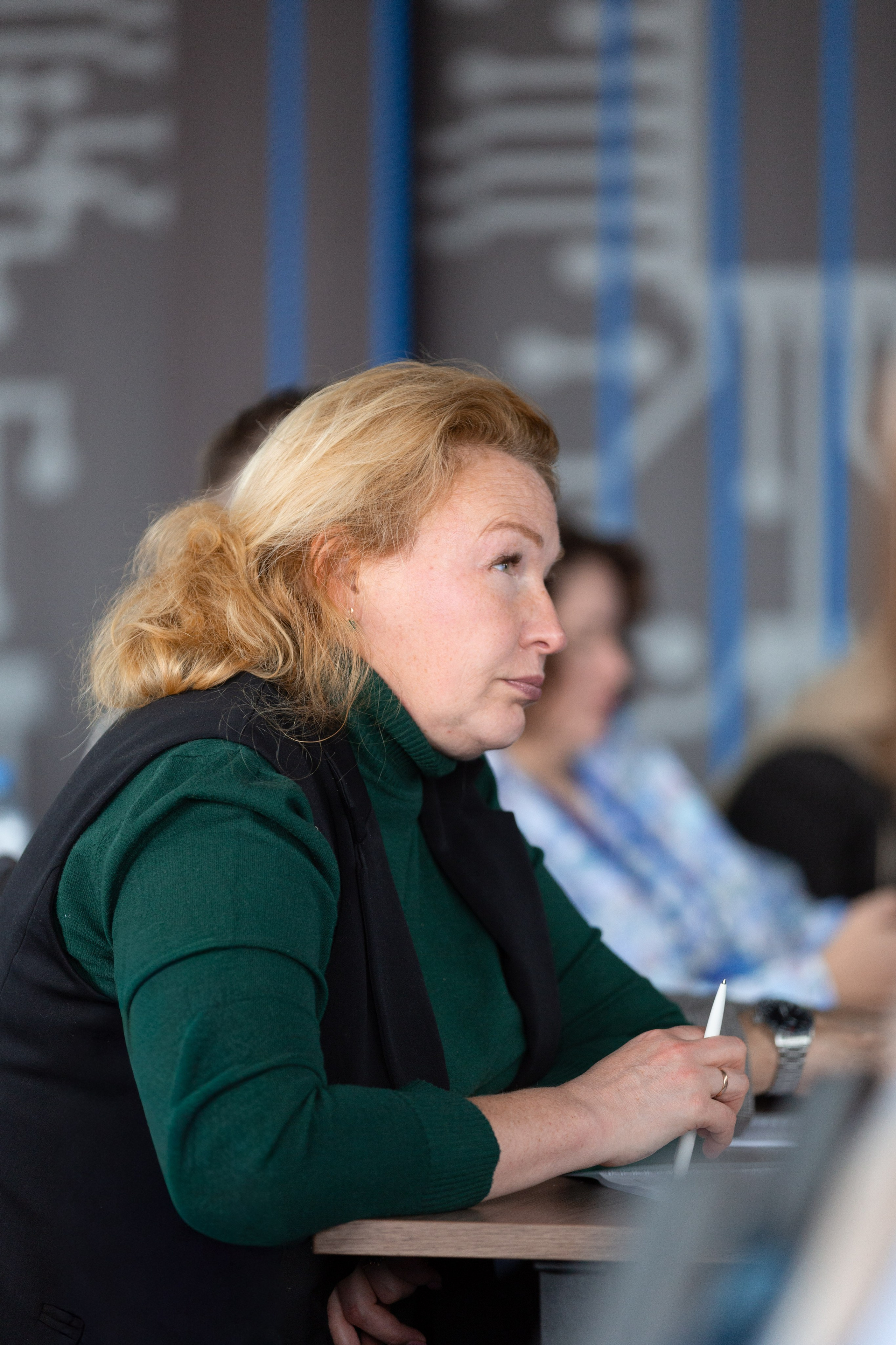 Конференция — земельно-имущественные отношения. Рекламный, предметный, репортажный, семейный фотограф и художник в Москве