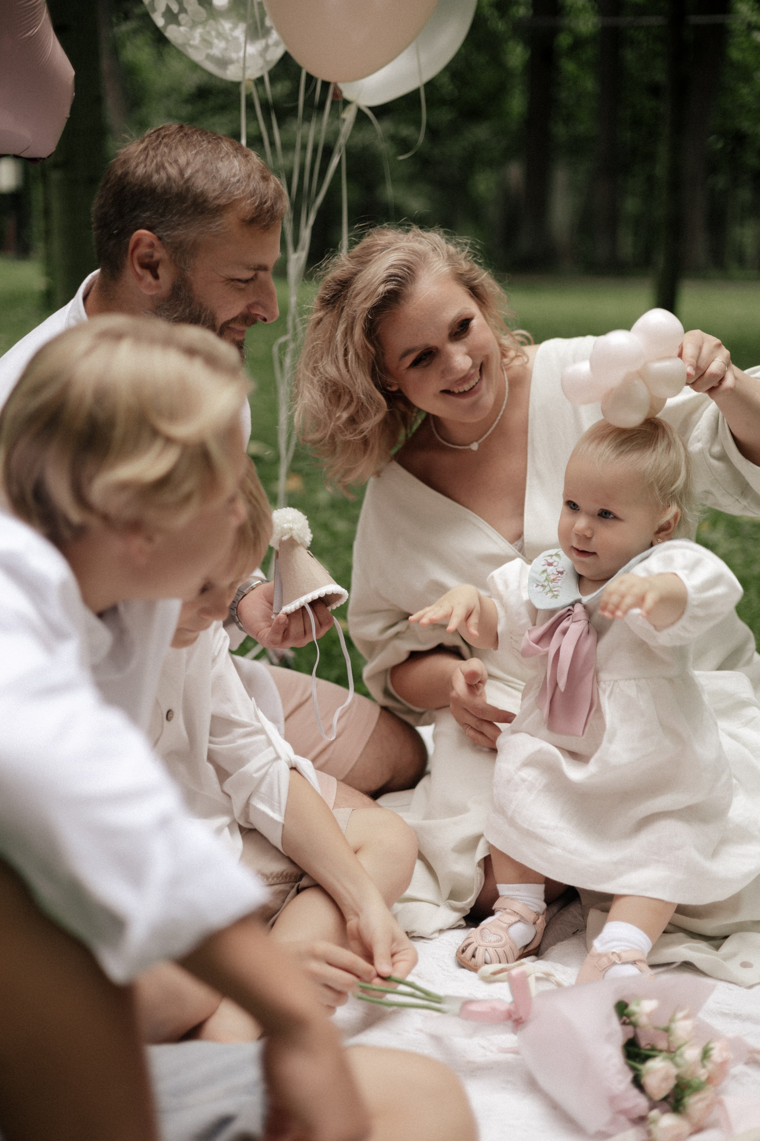 Семейная фотосессия в Оставьевском парке. Свадебный и портретный фотограф в Москве Анастасия Масюк