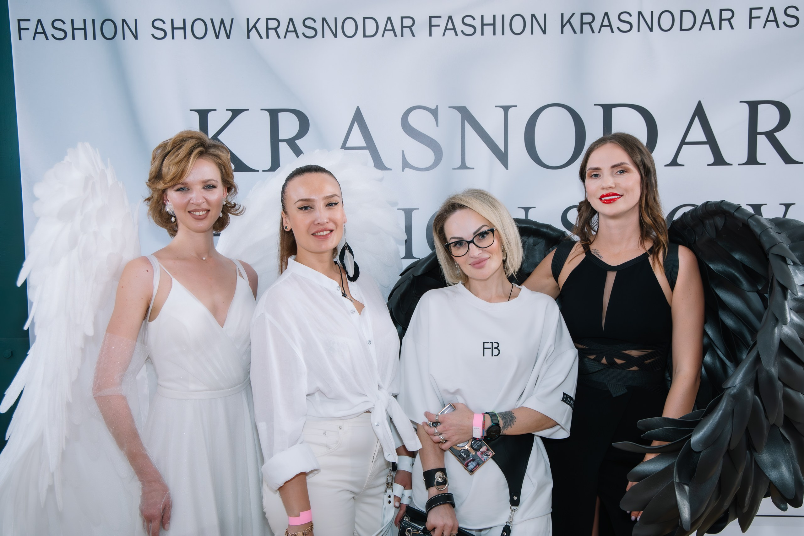 FASHION WEEK KRD. Фотограф Paul Varro в Краснодаре