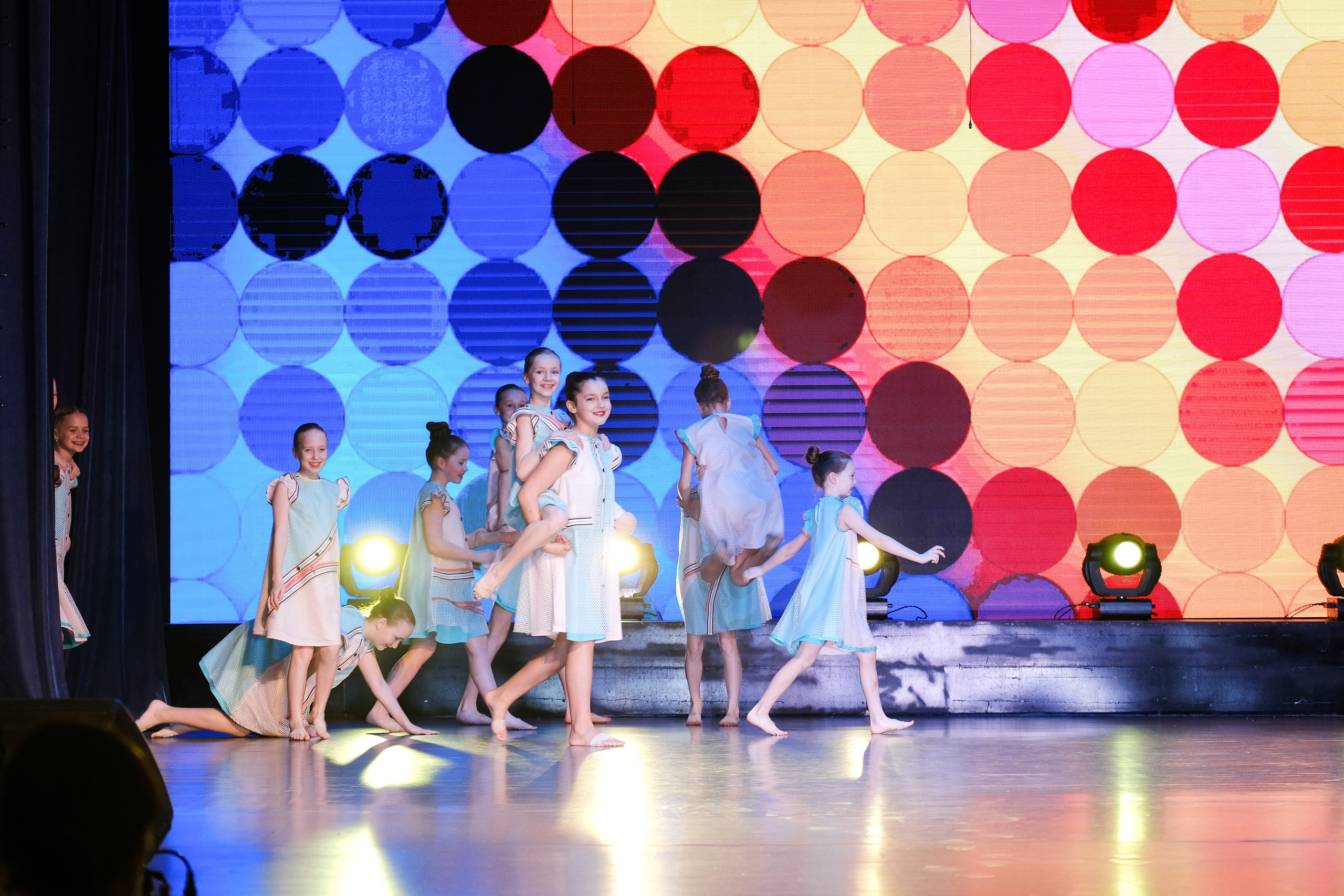 Отчетный концерт. Свадебный и репортажной фотограф Денис Ожигин в Краснодаре и Краснодарском крае