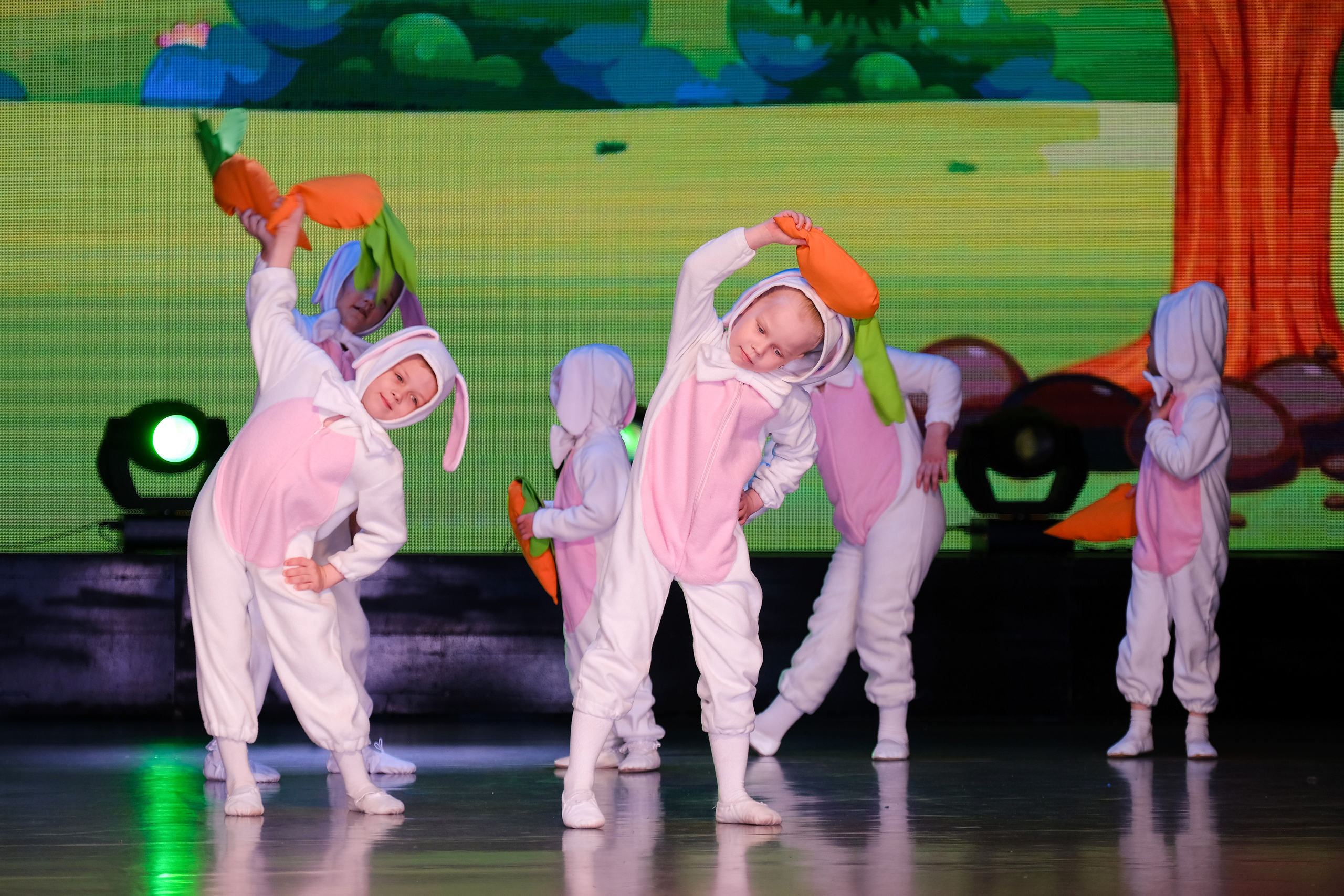 Отчетный концерт. Свадебный и репортажной фотограф Денис Ожигин в Краснодаре и Краснодарском крае