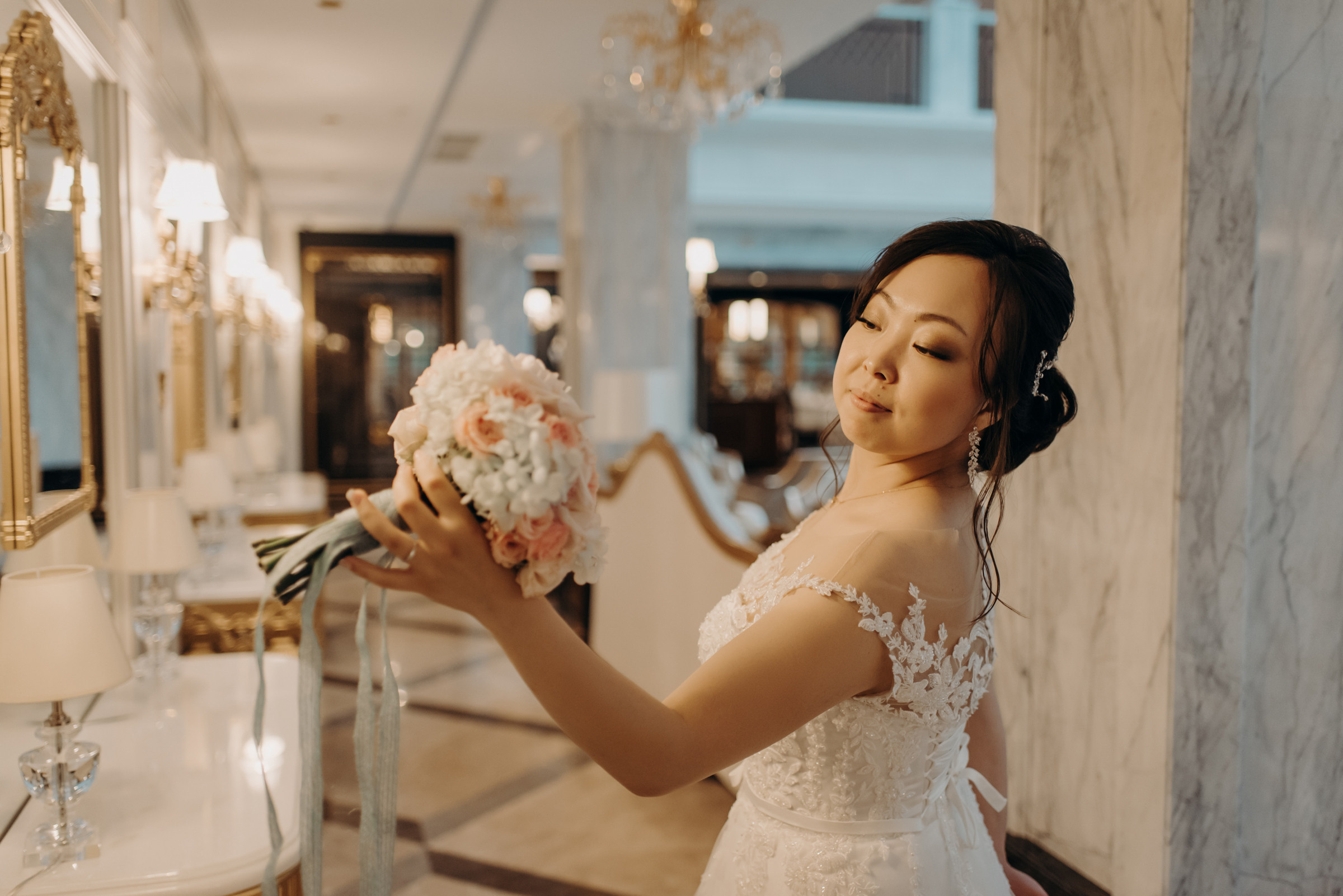 свадебная фотосессия в отеле Tsar Palace 