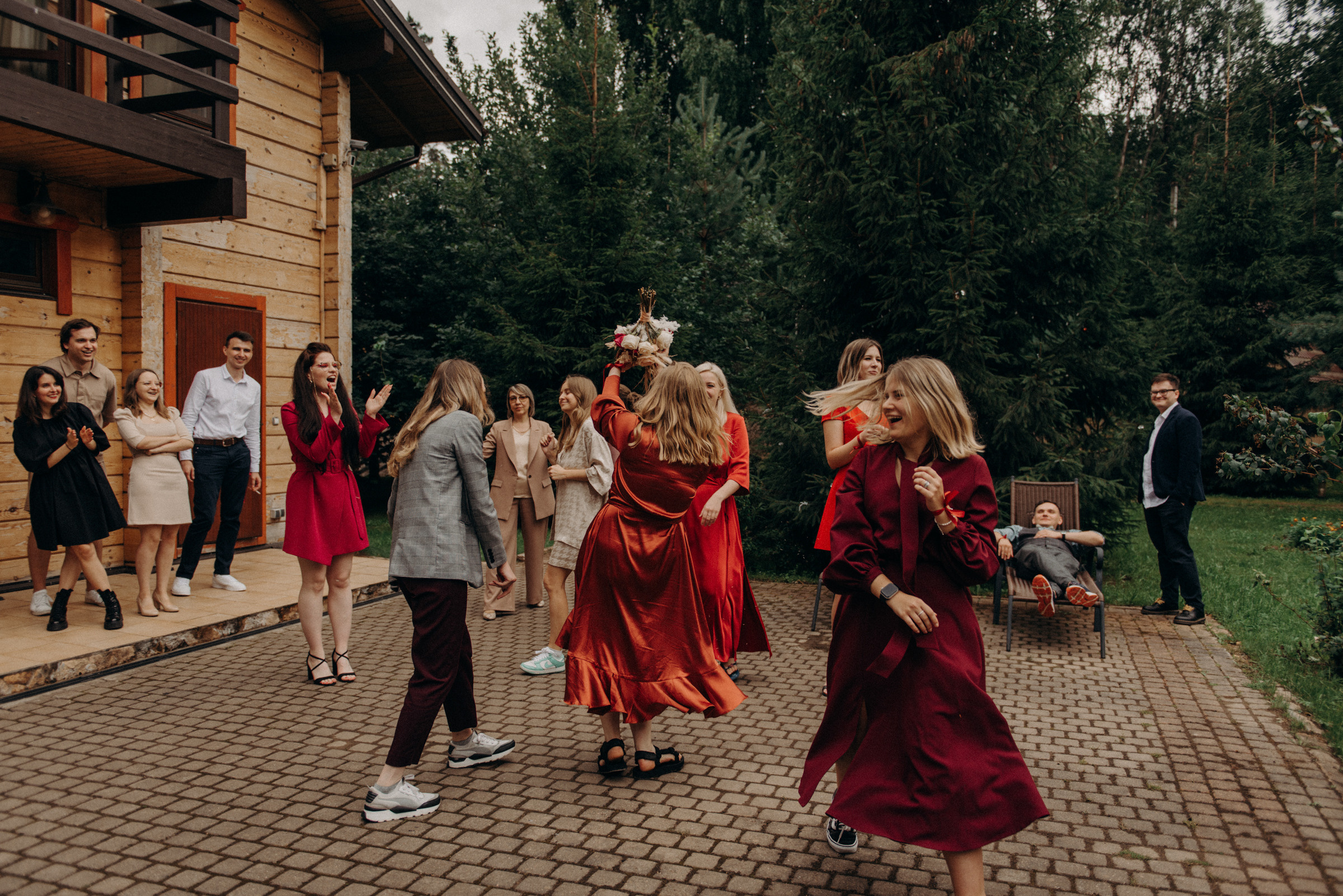 свадьба в коттедже без ведущего