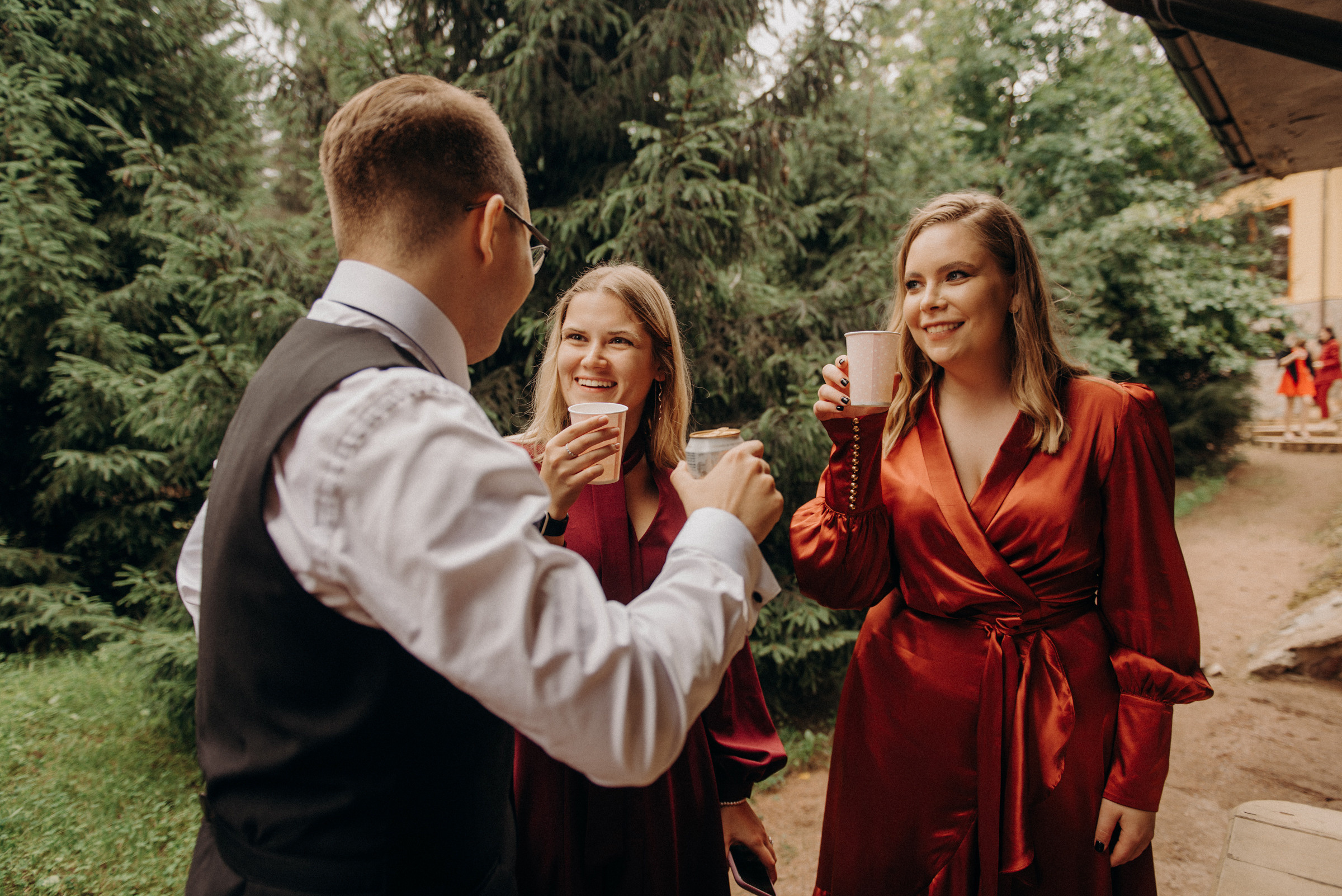 свадьба в коттедже без ведущего