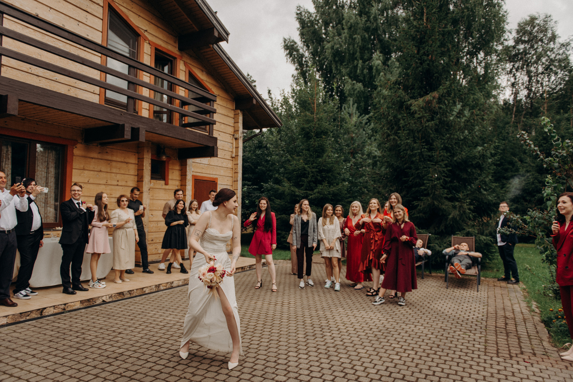 свадьба в коттедже без ведущего