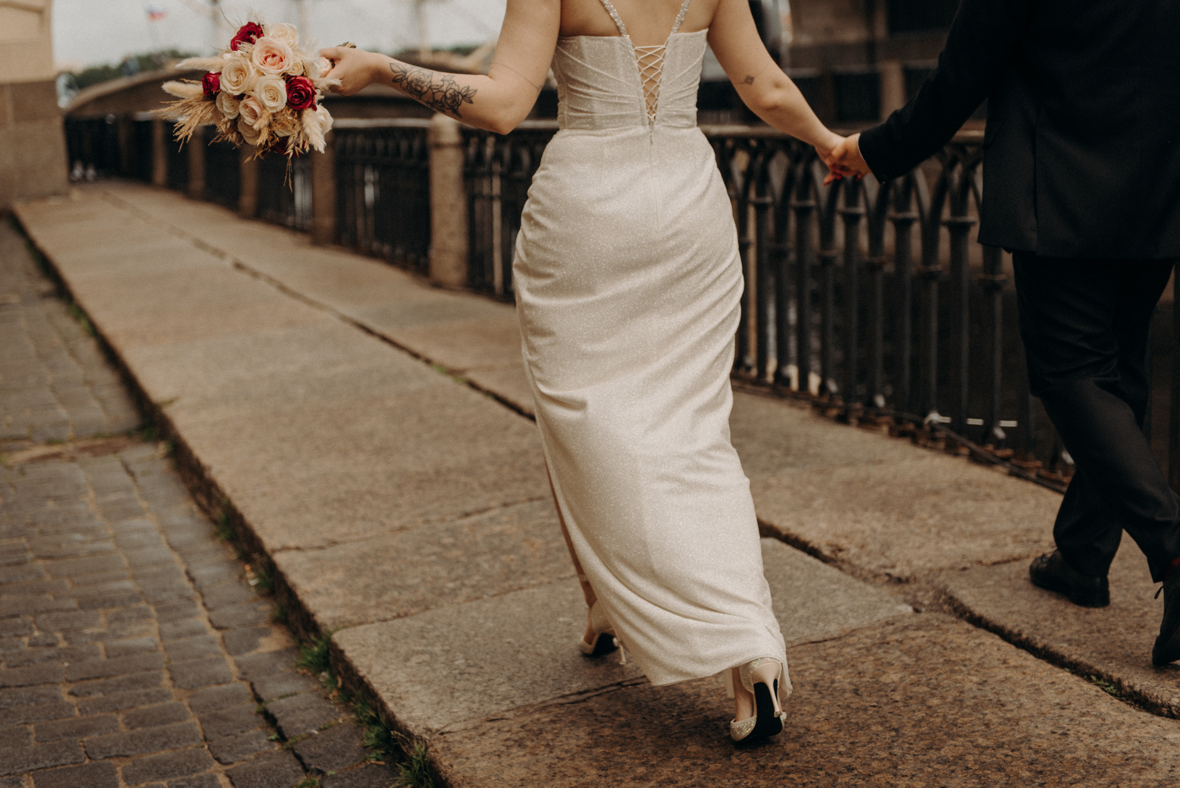 свадебная фотосессия у Зимней канавки