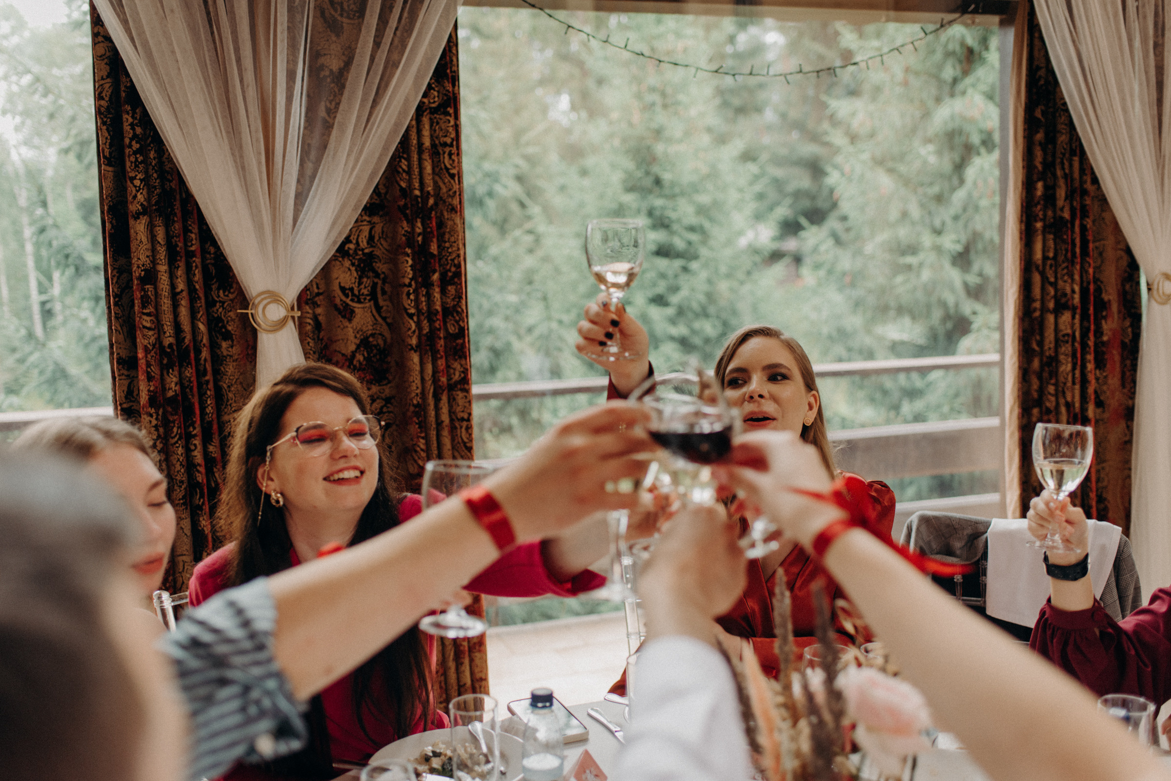 свадьба в коттедже без ведущего