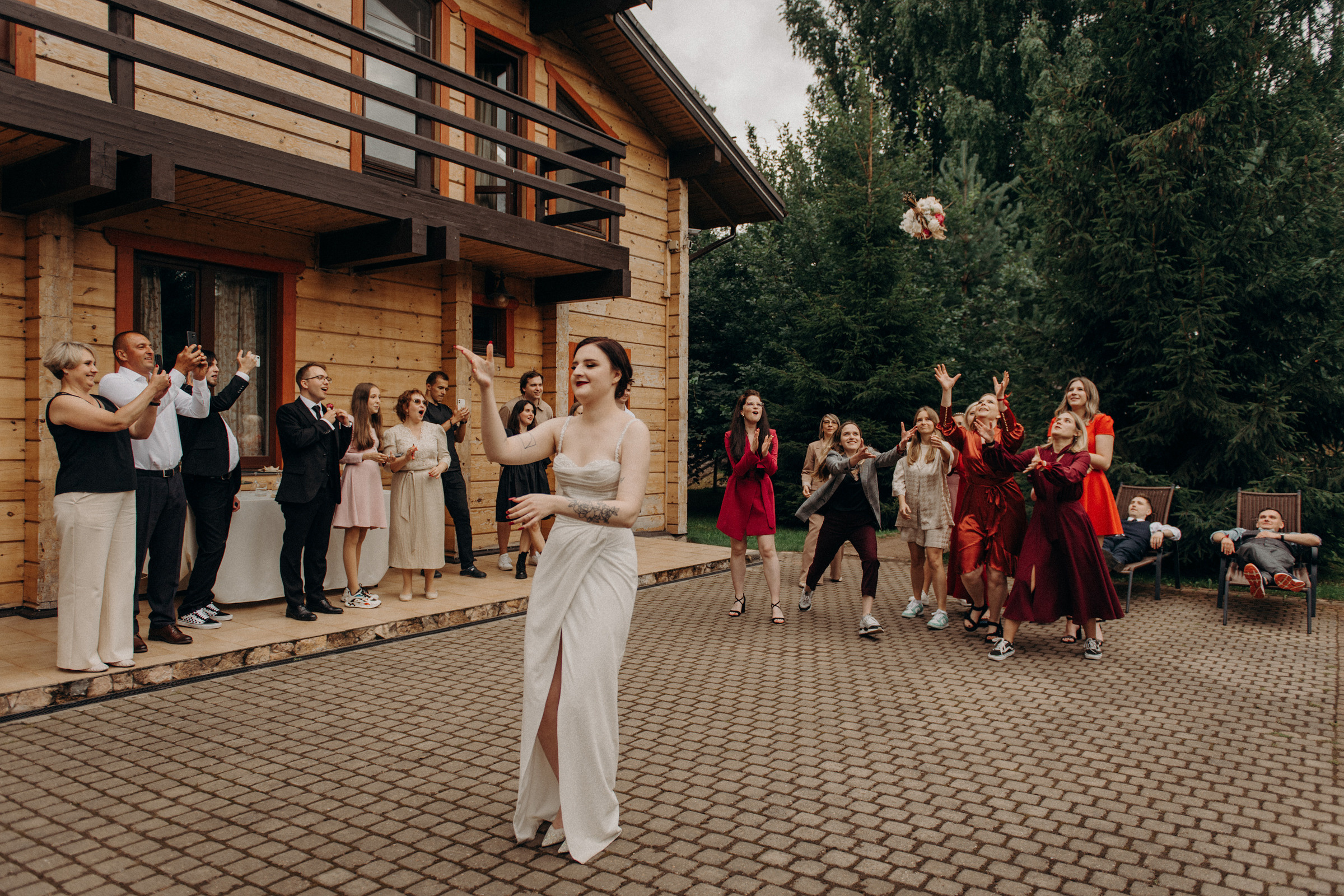 свадьба в коттедже без ведущего