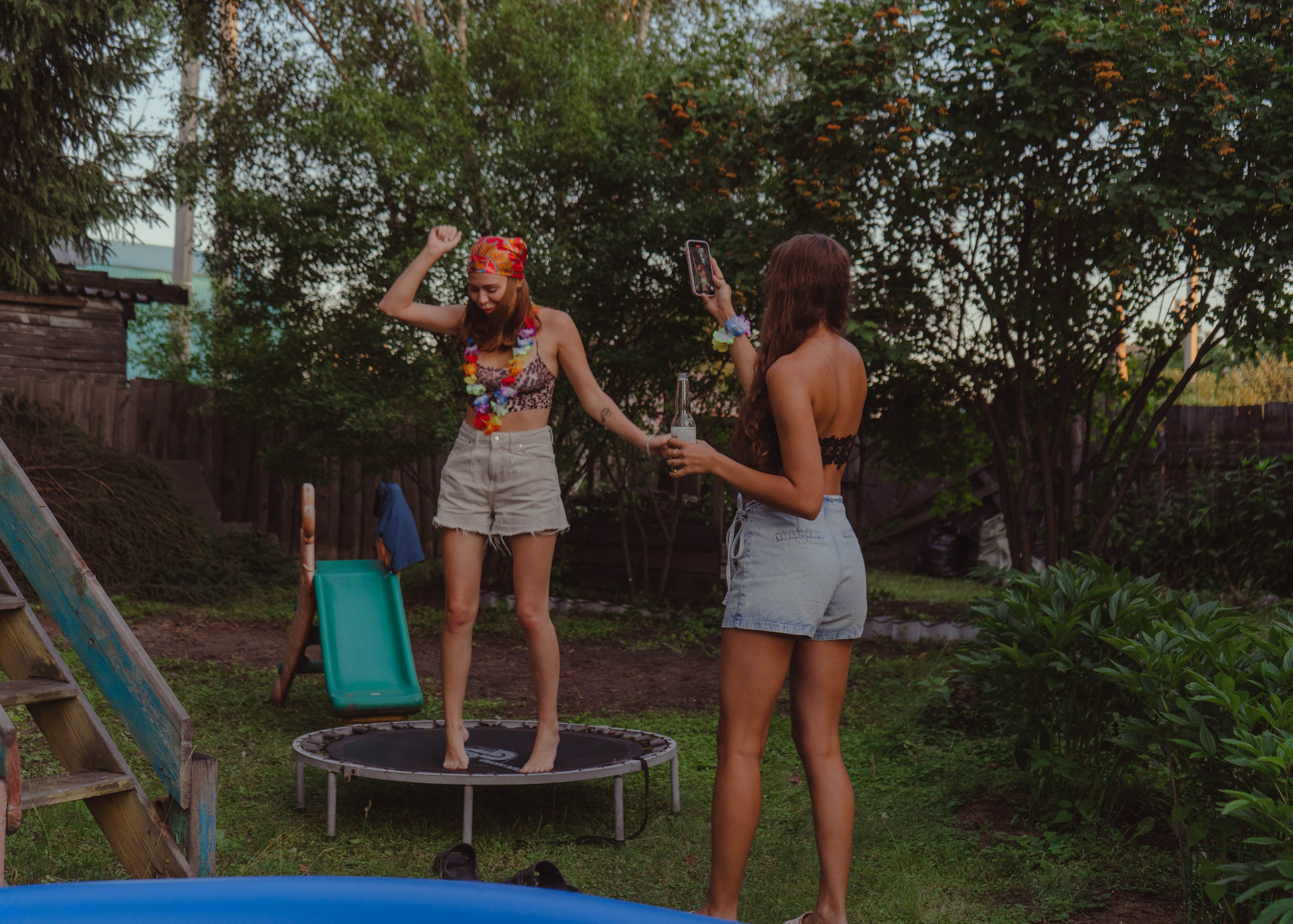 Гавайская вечеринка. Кир Анисин. Режиссер & фотограф