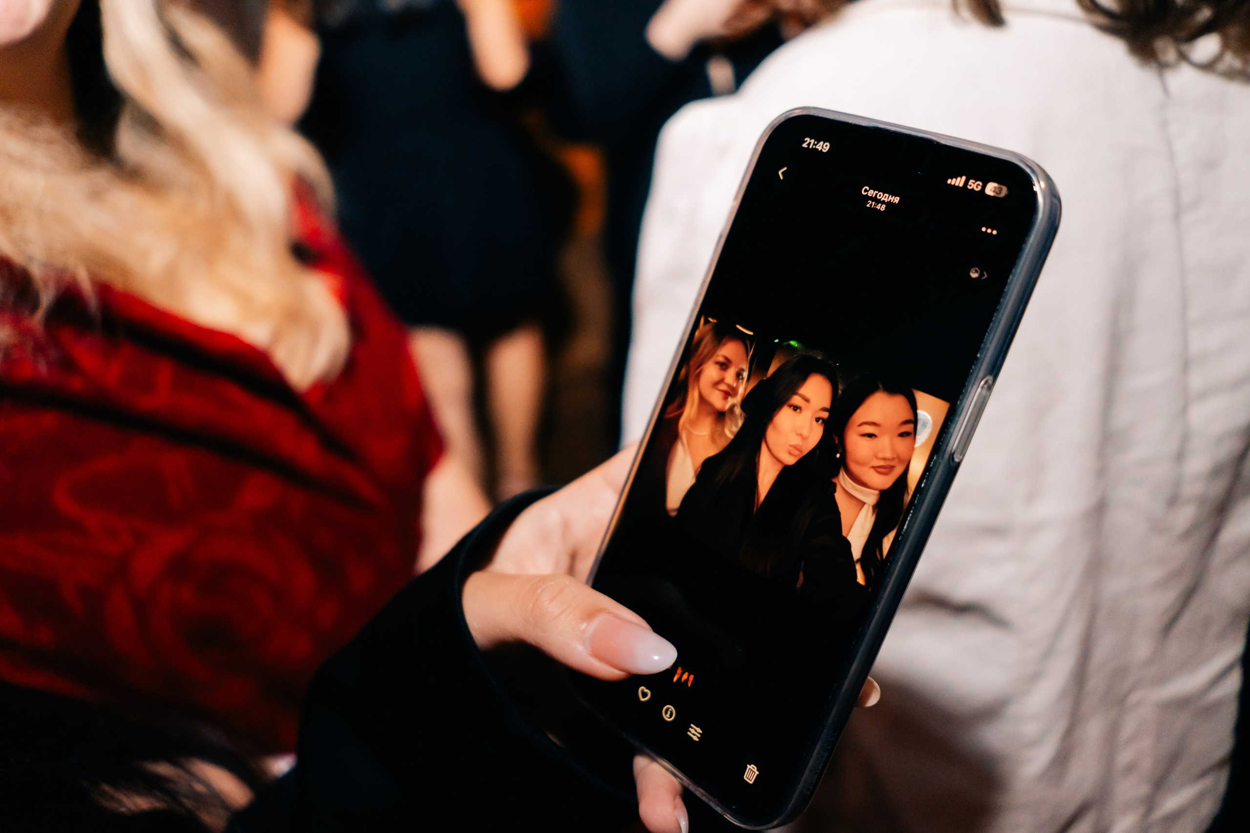 Reportage Party Photography in a Bar | Shanghai