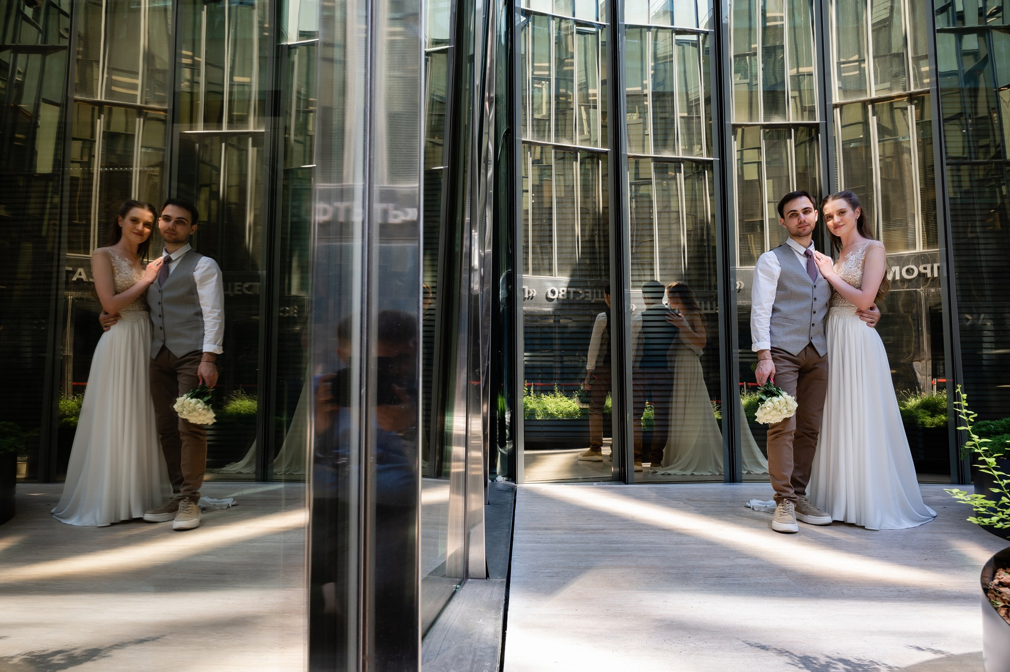 Зеркальный дворик. Свадебный и семейный фотограф из Санкт-Петербурга Климов Анатолий