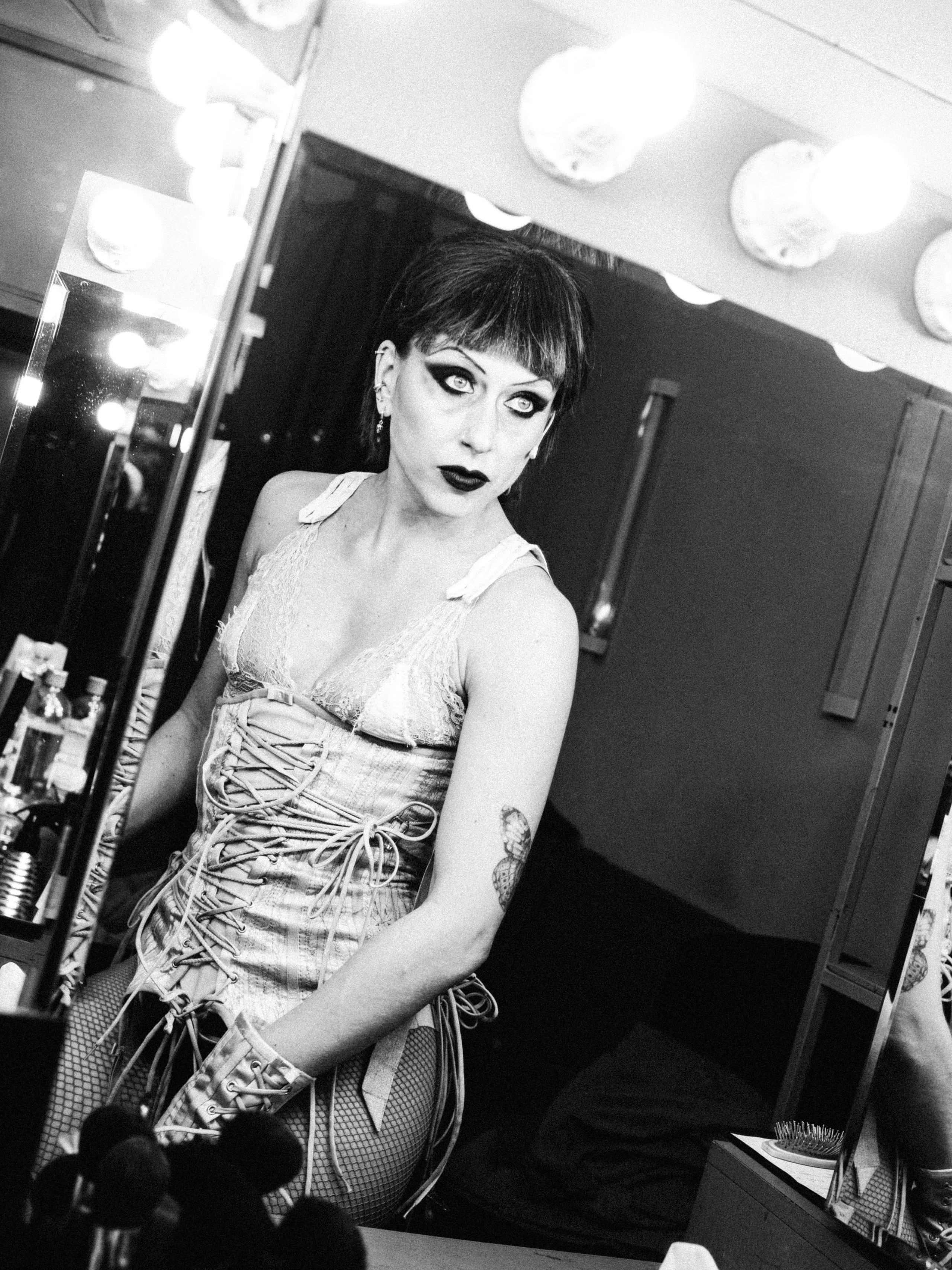 Theatre backstages. Portrait and backstage photographer Nina Crane