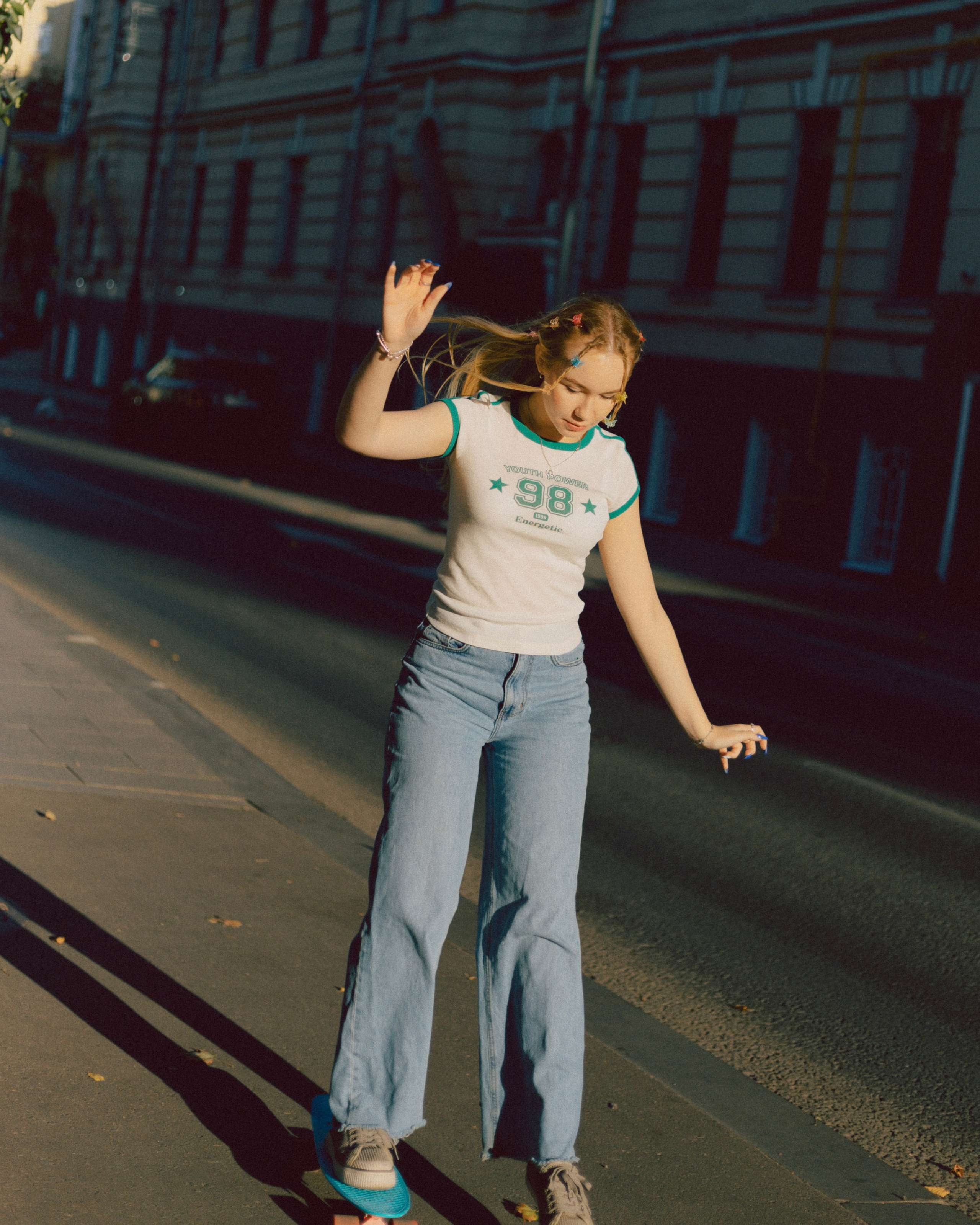 Вайб 2000-х. Женский и лавстори фотограф в Москве Елена Аксютко