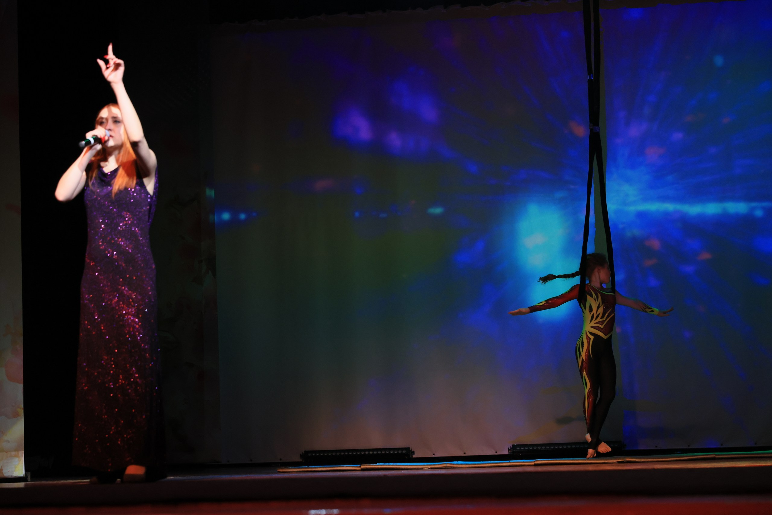 Концерт к 8 Марта в ДК «Металлург» г. Тула. Фотограф в Туле Крупский АнДРей. Фотостудия «КАДР71» в Туле